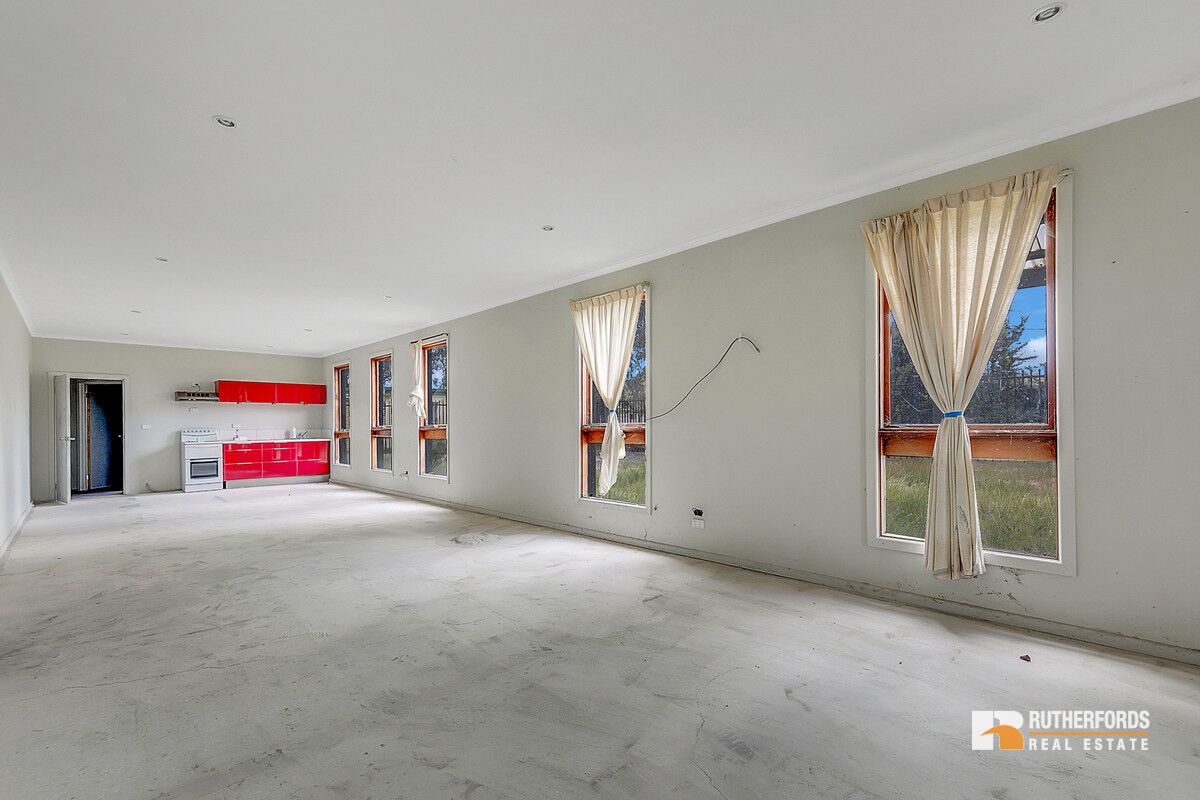 1/39-43 Mollison Street, Broadford Leased by Rutherfords Real Estate - image 6