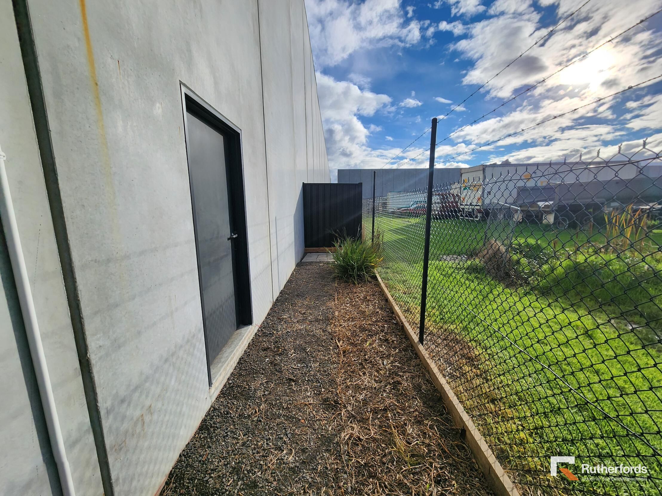 11/16 Dunstans Court, Thomastown For Lease by Rutherfords Real Estate - image 13