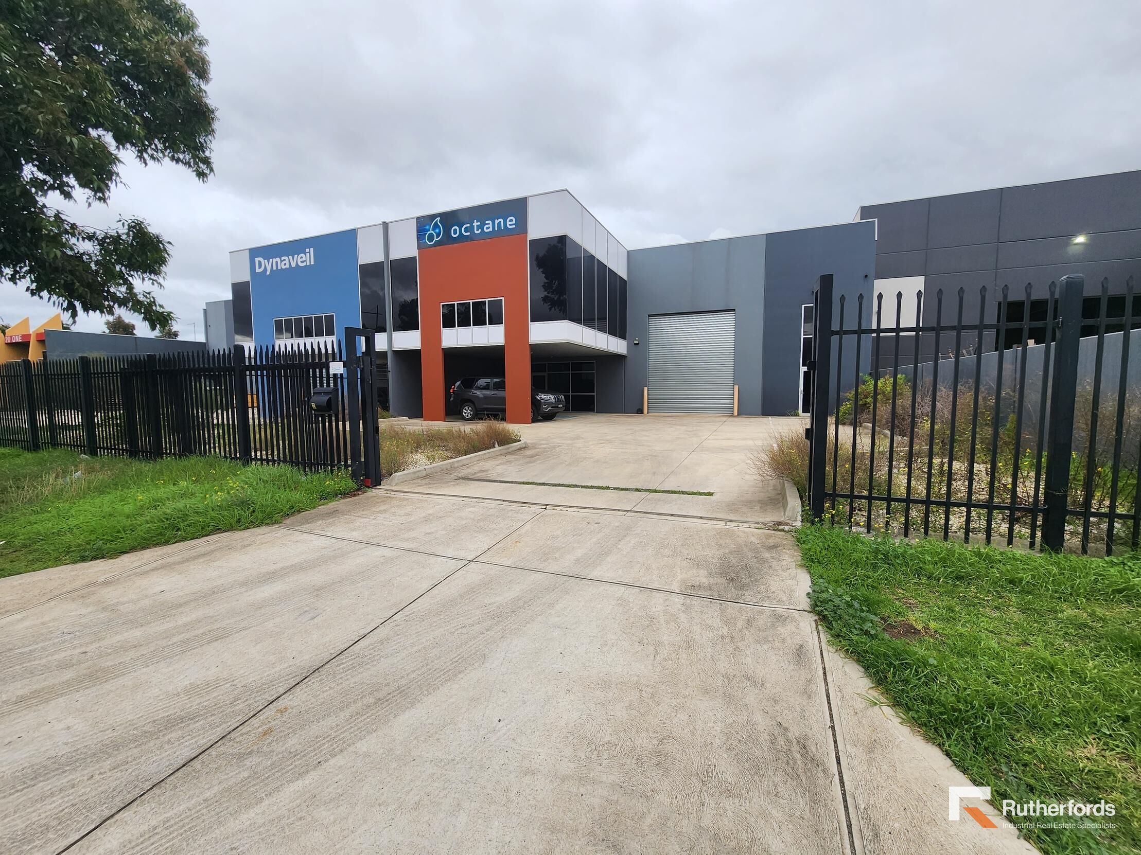 2/1 Archer Road, Truganina For Lease by Rutherfords Real Estate - image 2