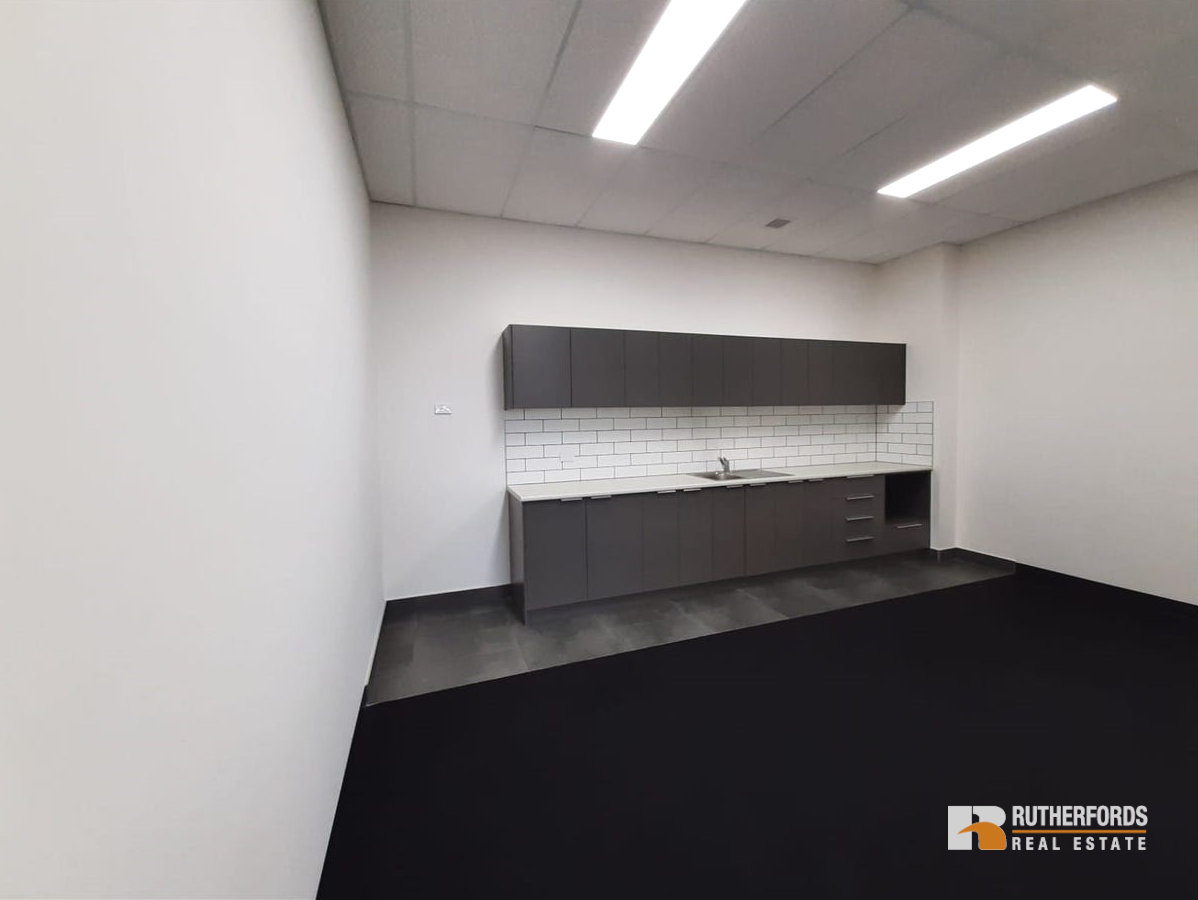 4/65 Eucumbene Drive, Ravenhall Leased by Rutherfords Real Estate - image 5