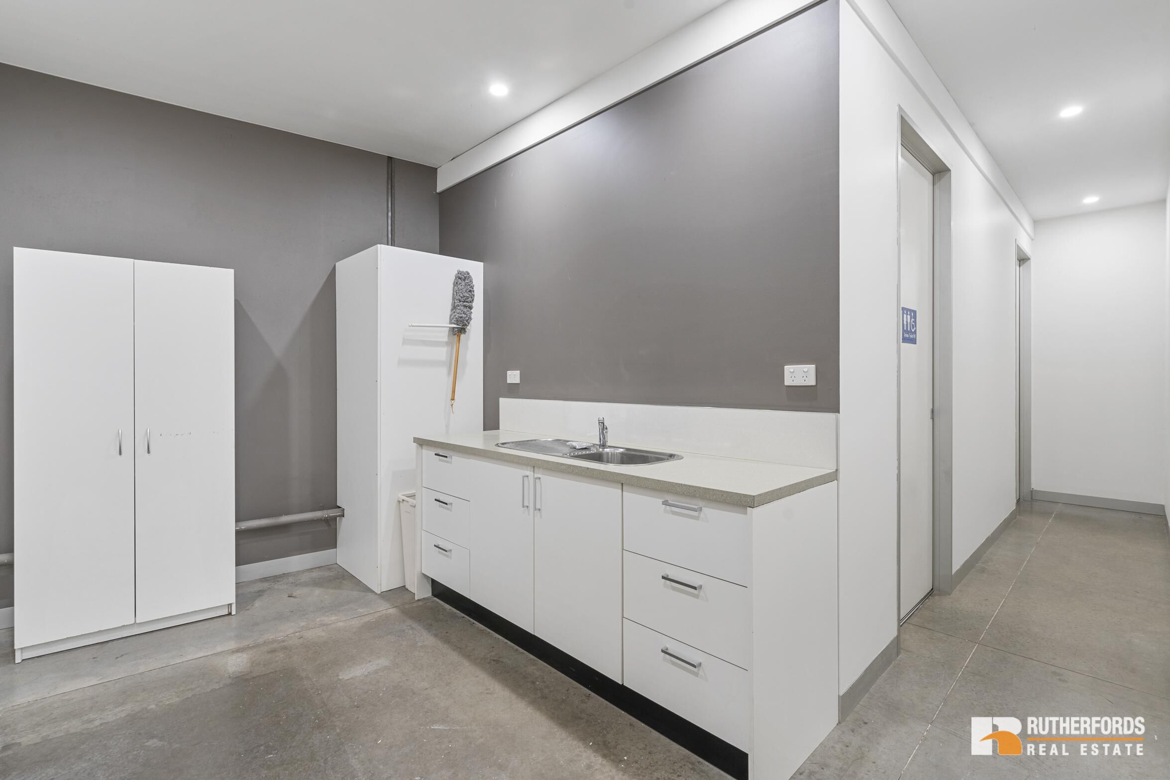 5/21 Cooper Street, Campbellfield For Lease by Rutherfords Real Estate - image 9