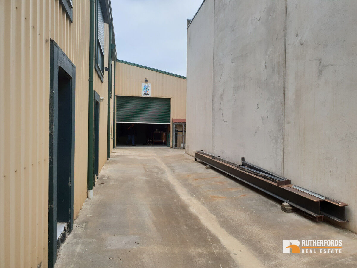 35-37 Whitehill Avenue, Sunshine North Leased by Rutherfords Real Estate - image 8