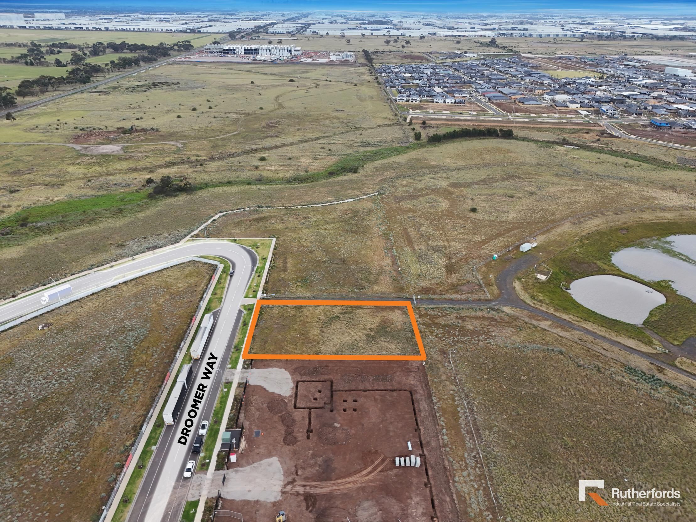 74 Droomer Way, Tarneit For Sale by Rutherfords Real Estate - image 3