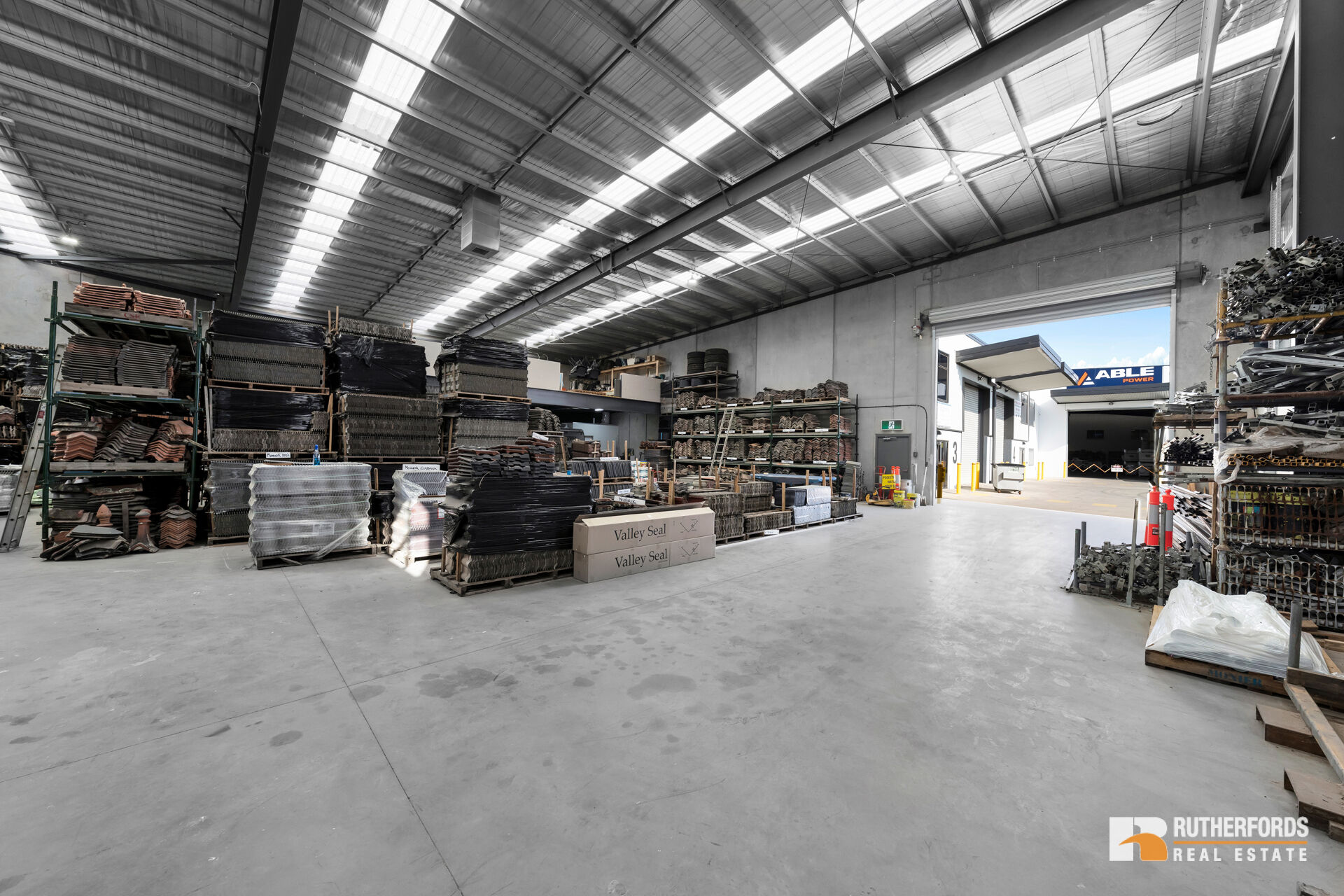 2/11 Industrial Avenue, Thomastown Sold by Rutherfords Real Estate - image 2