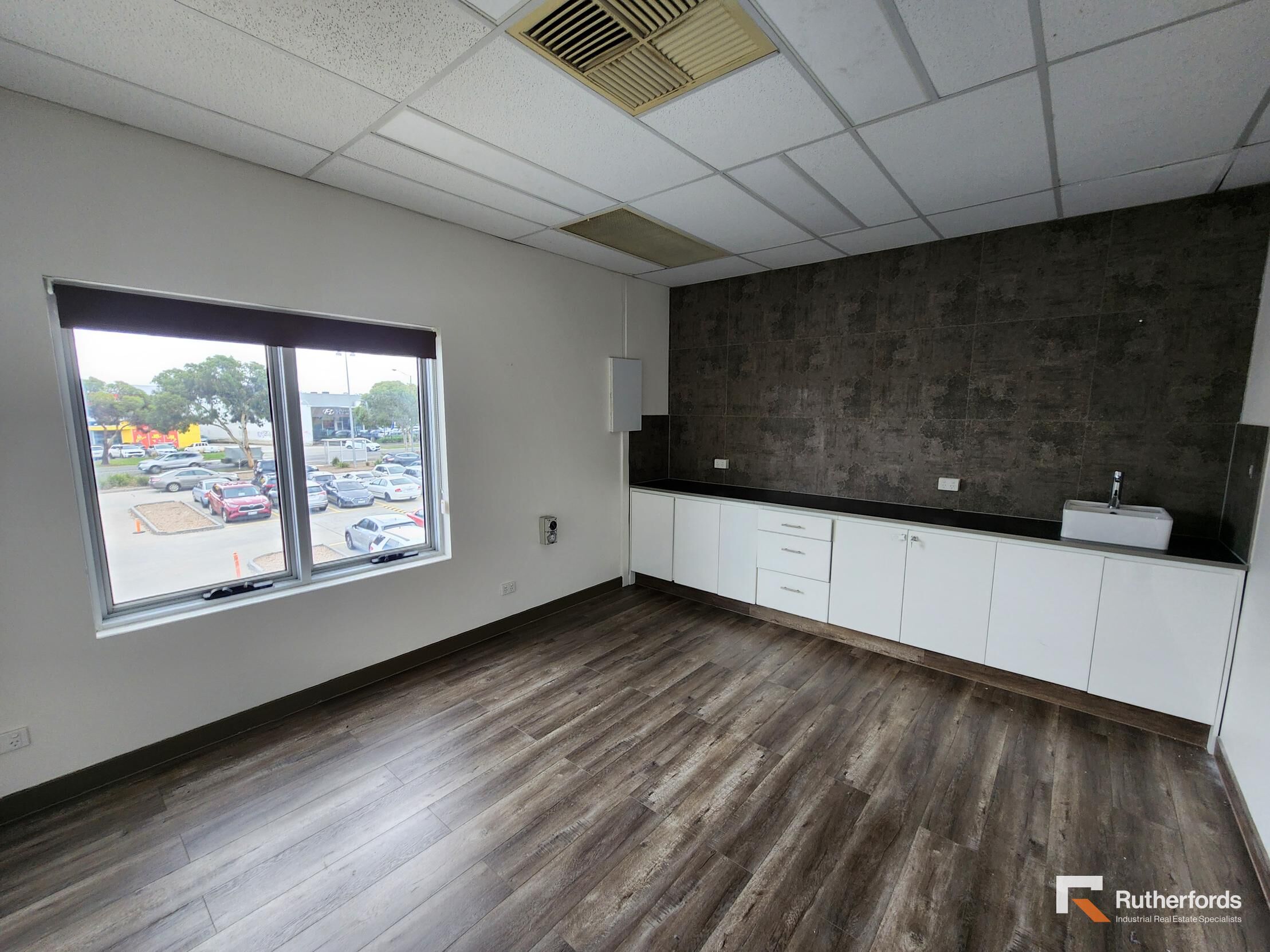 3B/22 Reservoir Drive, Coolaroo For Lease by Rutherfords Real Estate - image 5