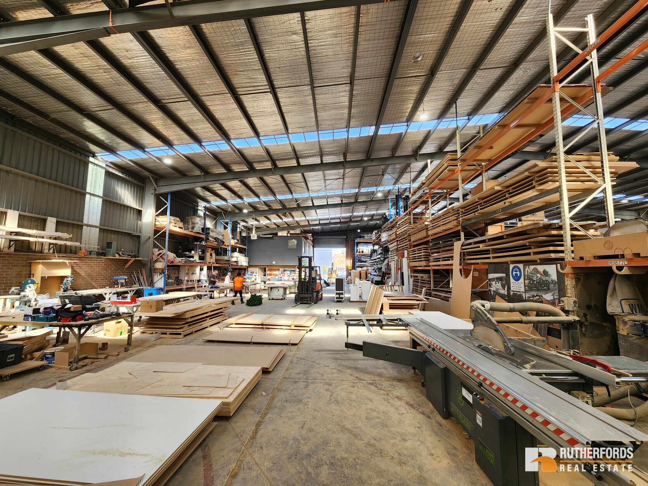 8-10 Strong Avenue, Thomastown Leased by Rutherfords Real Estate - image 2