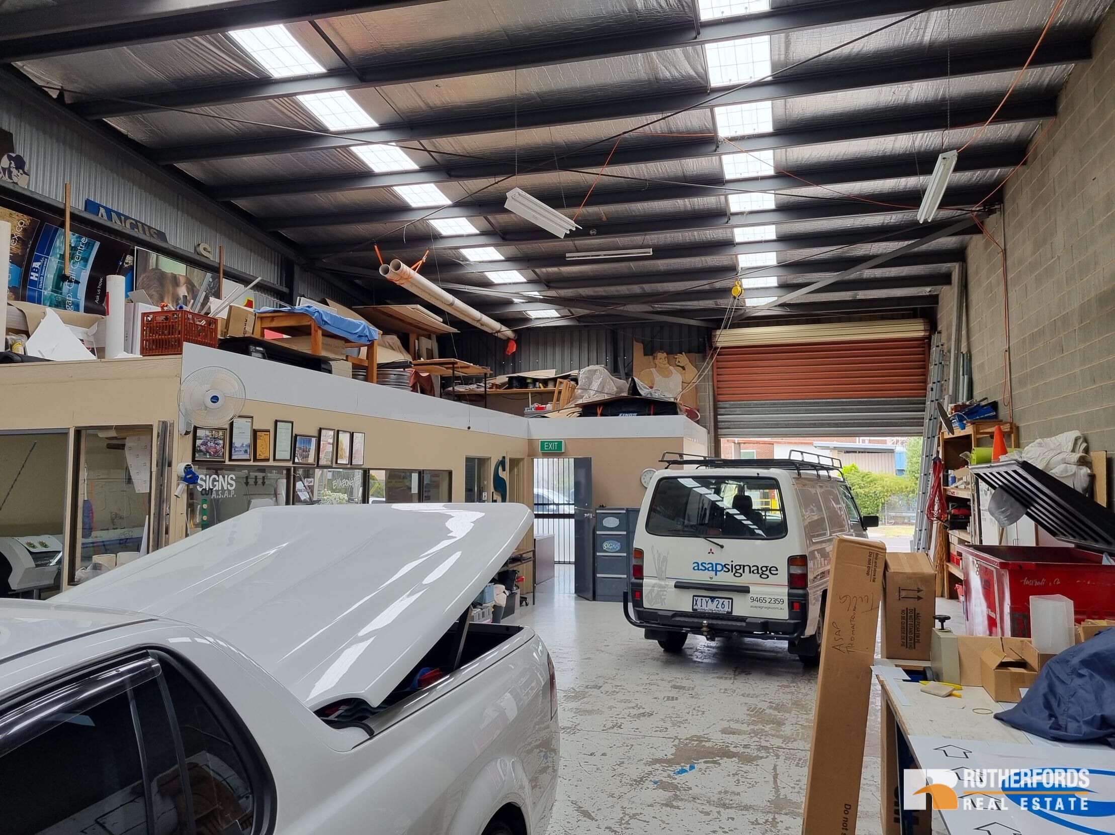 21 Commercial Drive, Thomastown Sold by Rutherfords Real Estate - image 3