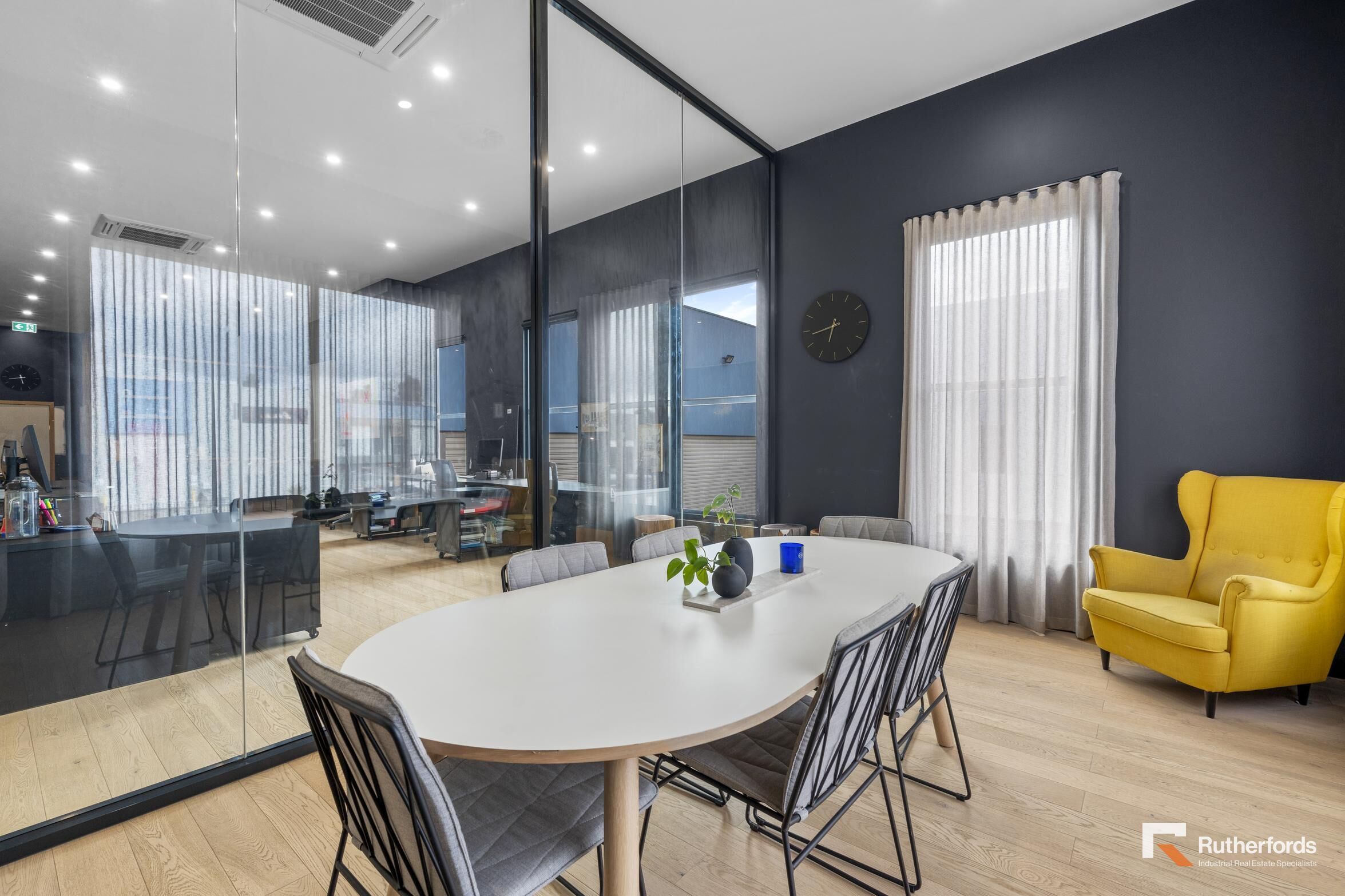 18 & 20 Platinum Street, Thomastown For Sale by Rutherfords Real Estate - image 4