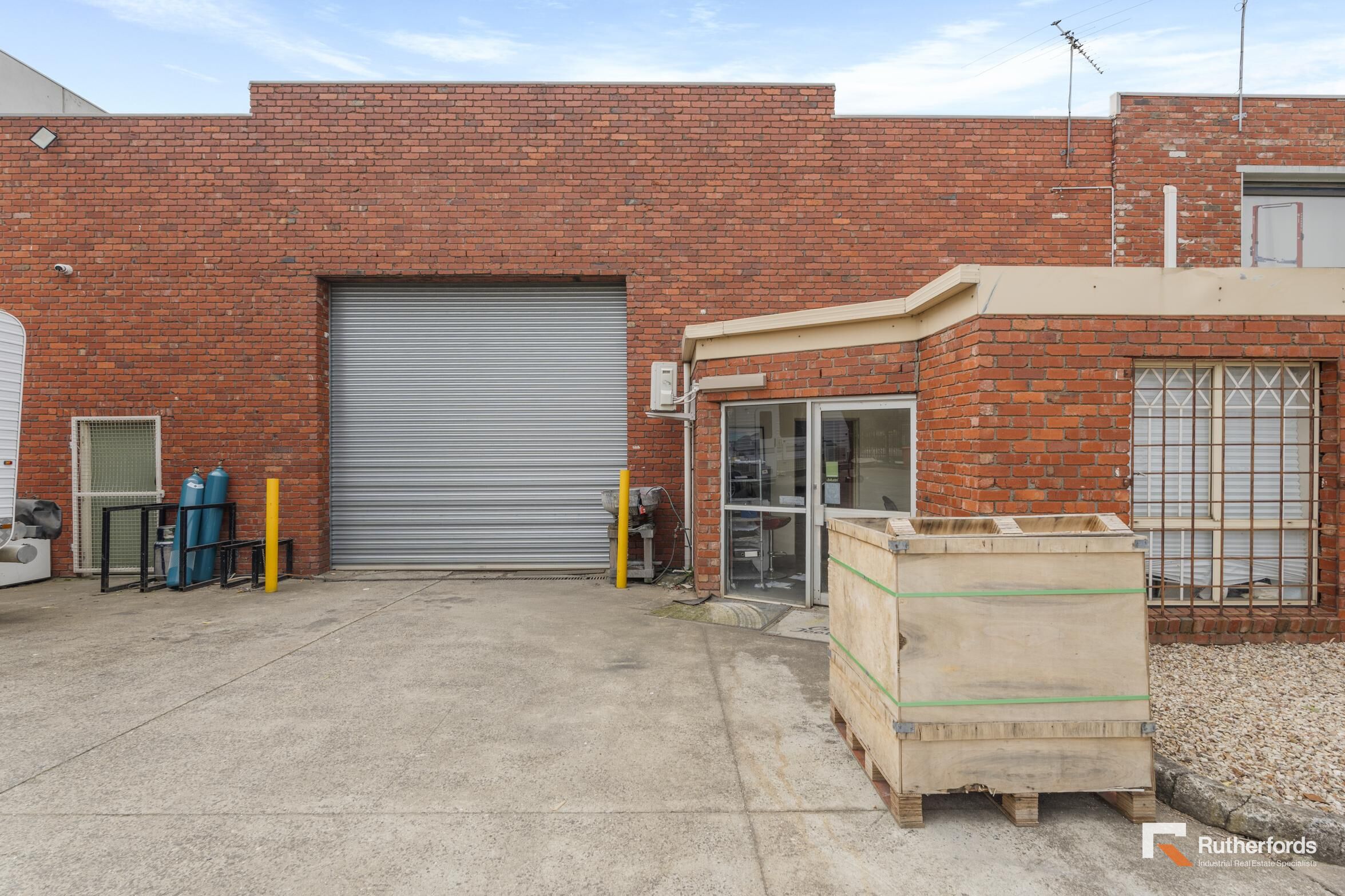 30 Rushwood Drive, Craigieburn For Sale by Rutherfords Real Estate
