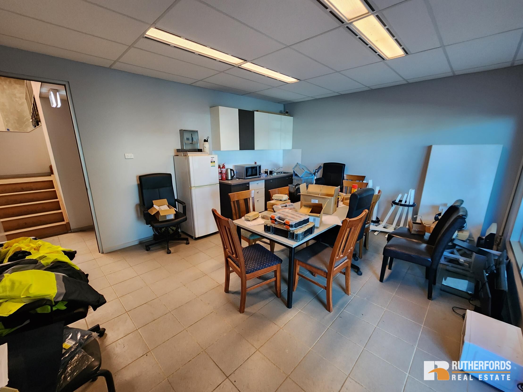 114 Munro Avenue, Sunshine North For Lease by Rutherfords Real Estate - image 3