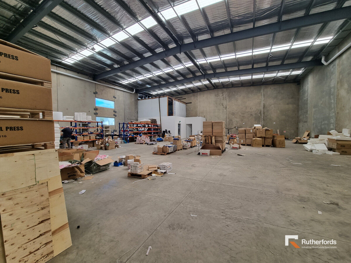 1/33-35 Lara Way, Campbellfield Leased by Rutherfords Real Estate - image 3