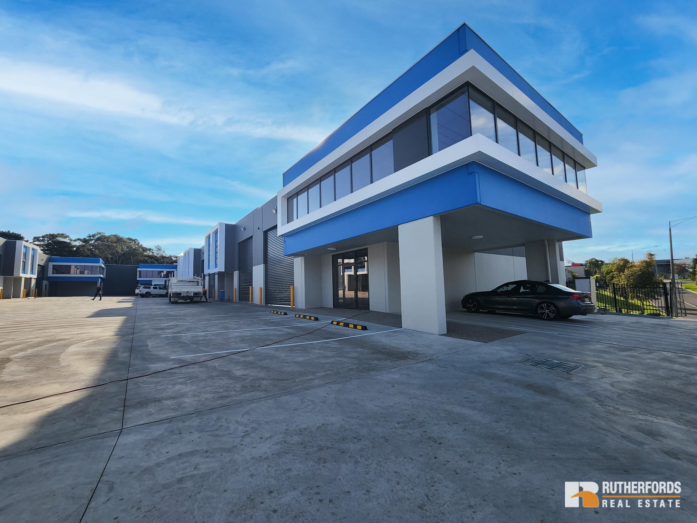 29-33 Lakeside Drive, Broadmeadows For Sale or Lease by Rutherfords Real Estate
