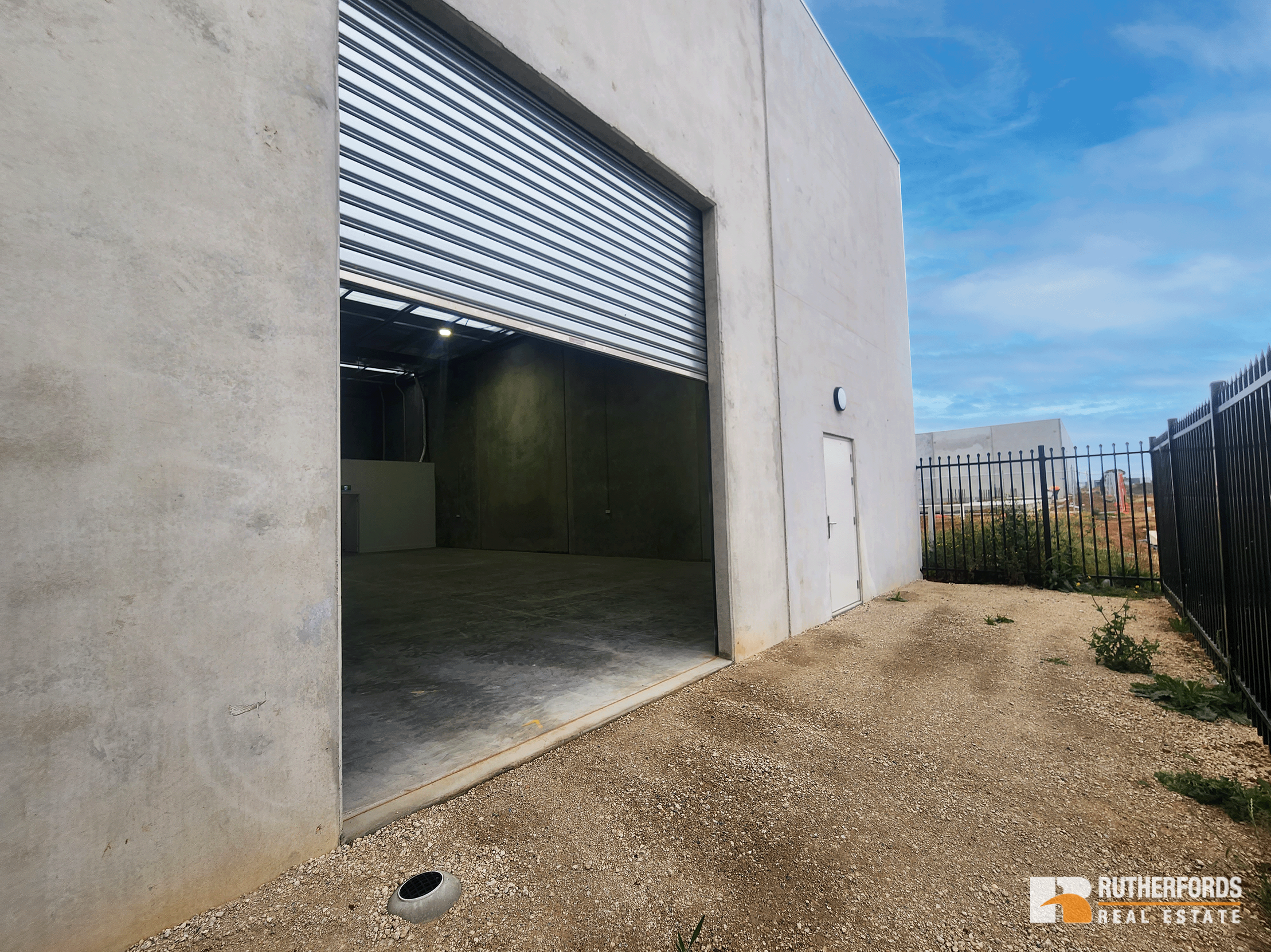 2/96 Collins Road, Melton Leased by Rutherfords Real Estate - image 6