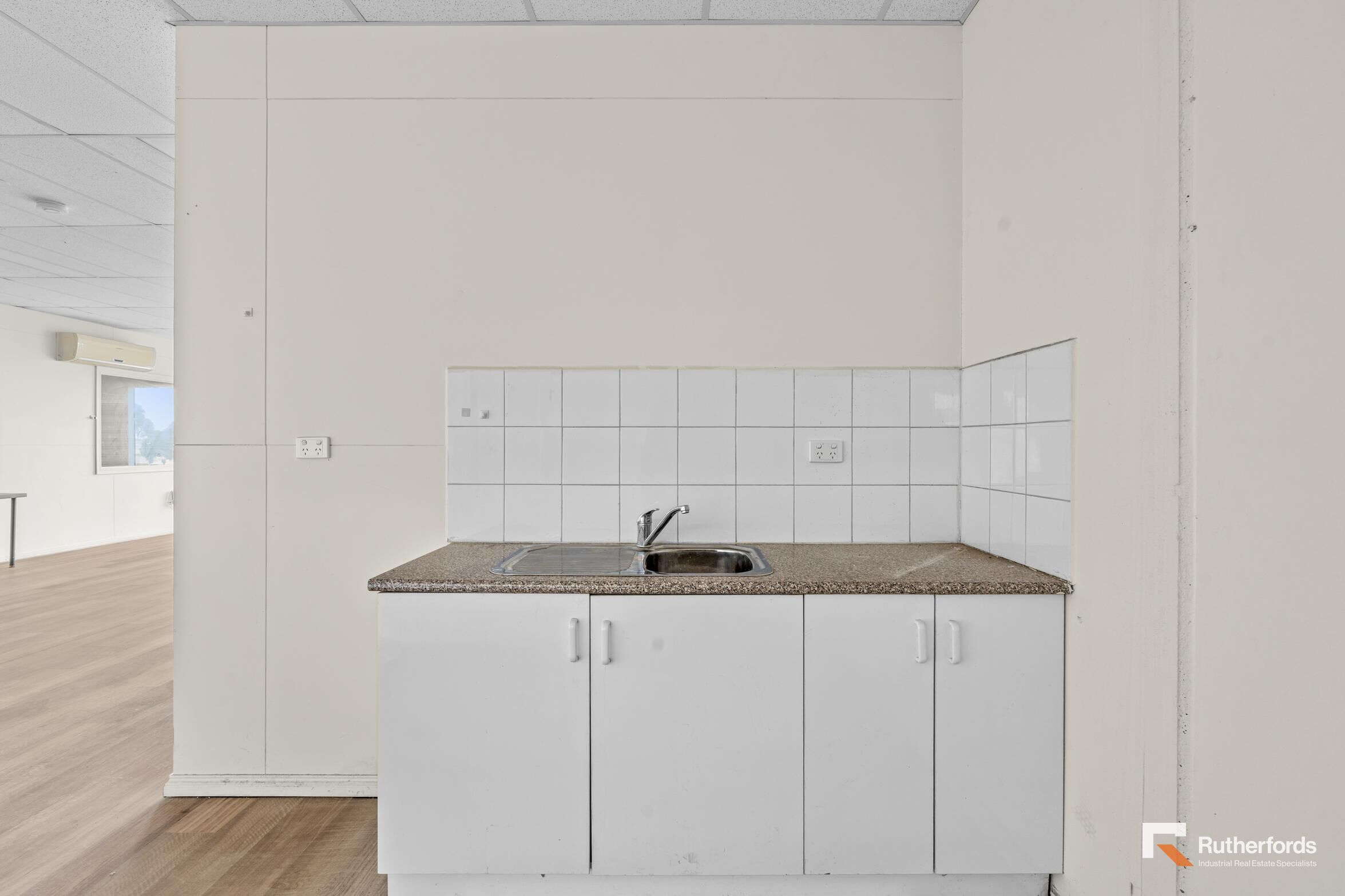 10/19-25 Somerton Road, Campbellfield For Lease by Rutherfords Real Estate - image 11