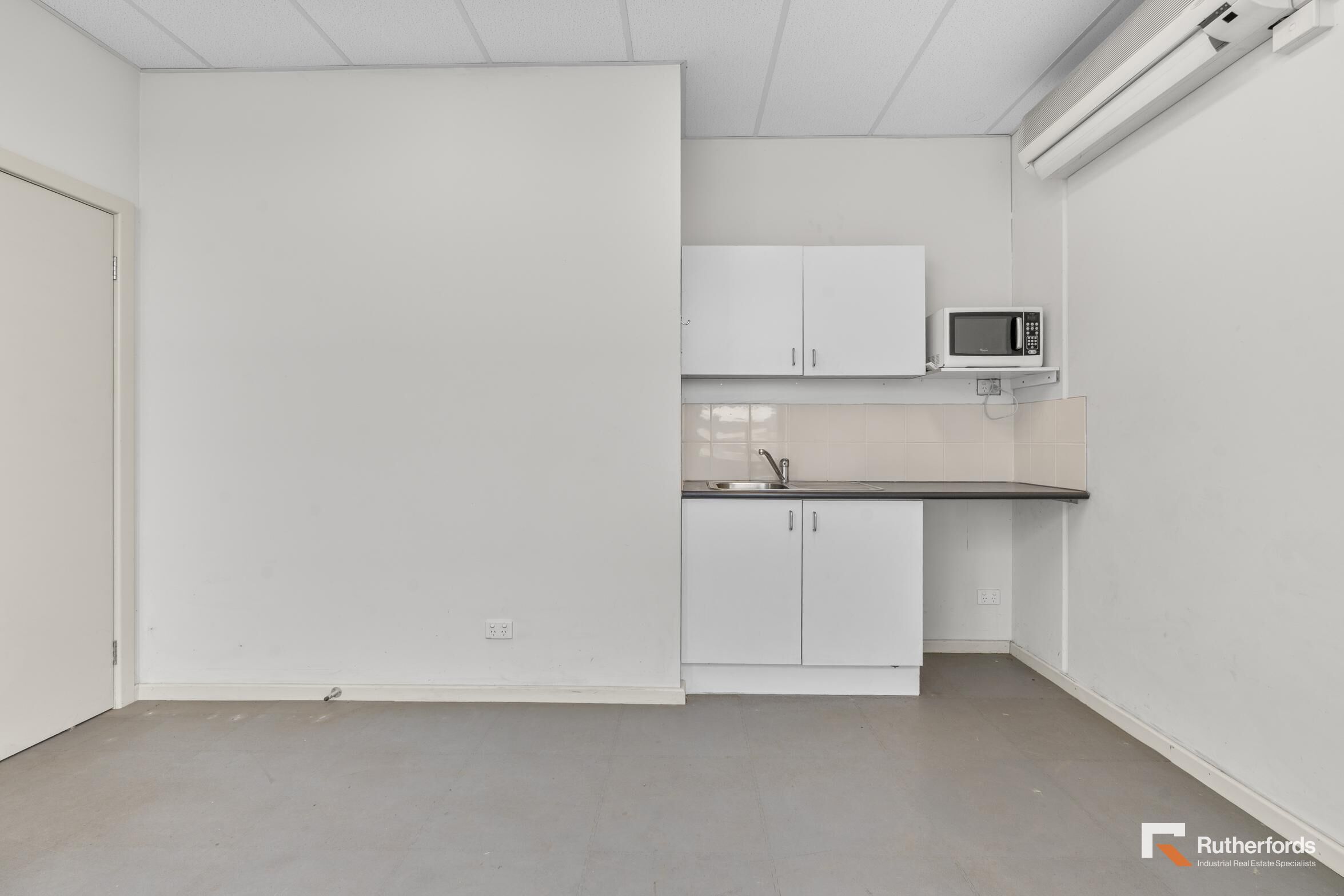 17/86-90 Pipe Road, Laverton North For Sale by Rutherfords Real Estate - image 11