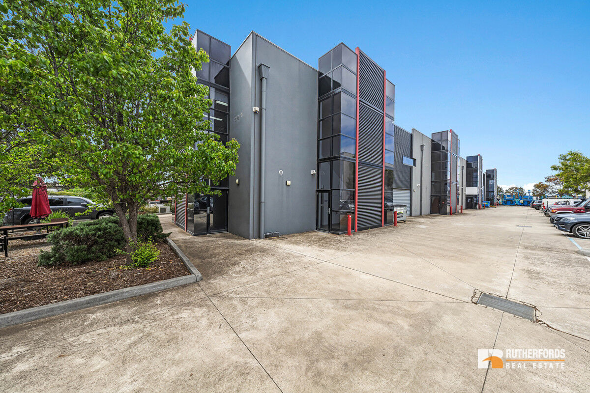 1/32 East Derrimut Crescent, Derrimut Sold by Rutherfords Real Estate - image 2