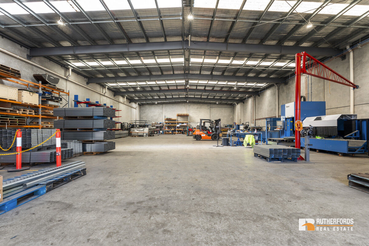 29 Humeside Drive, Campbellfield For Sale or Lease by Rutherfords Real Estate - image 2