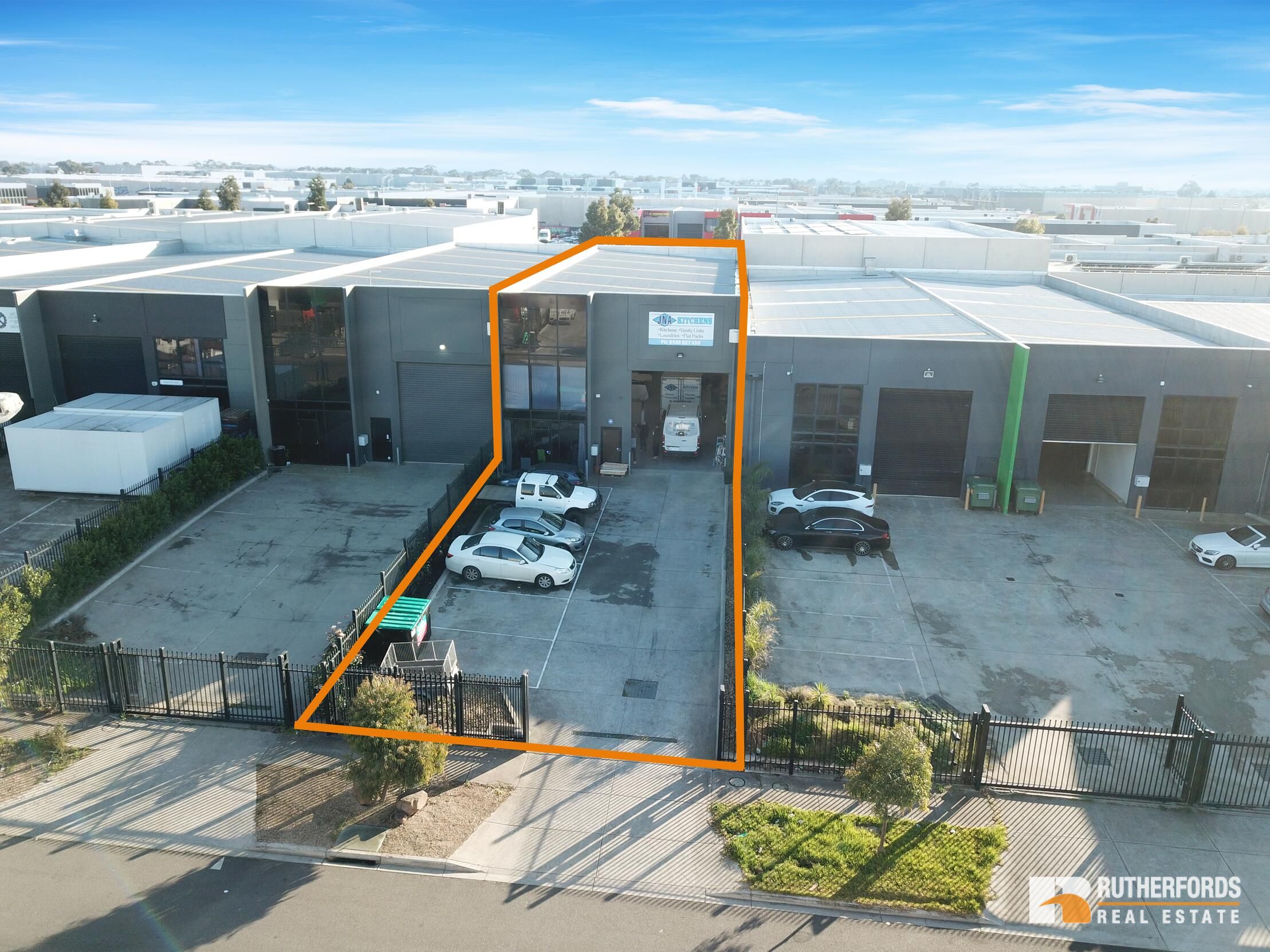 2/7 Telley Street, Ravenhall Sold by Rutherfords Real Estate - image 3
