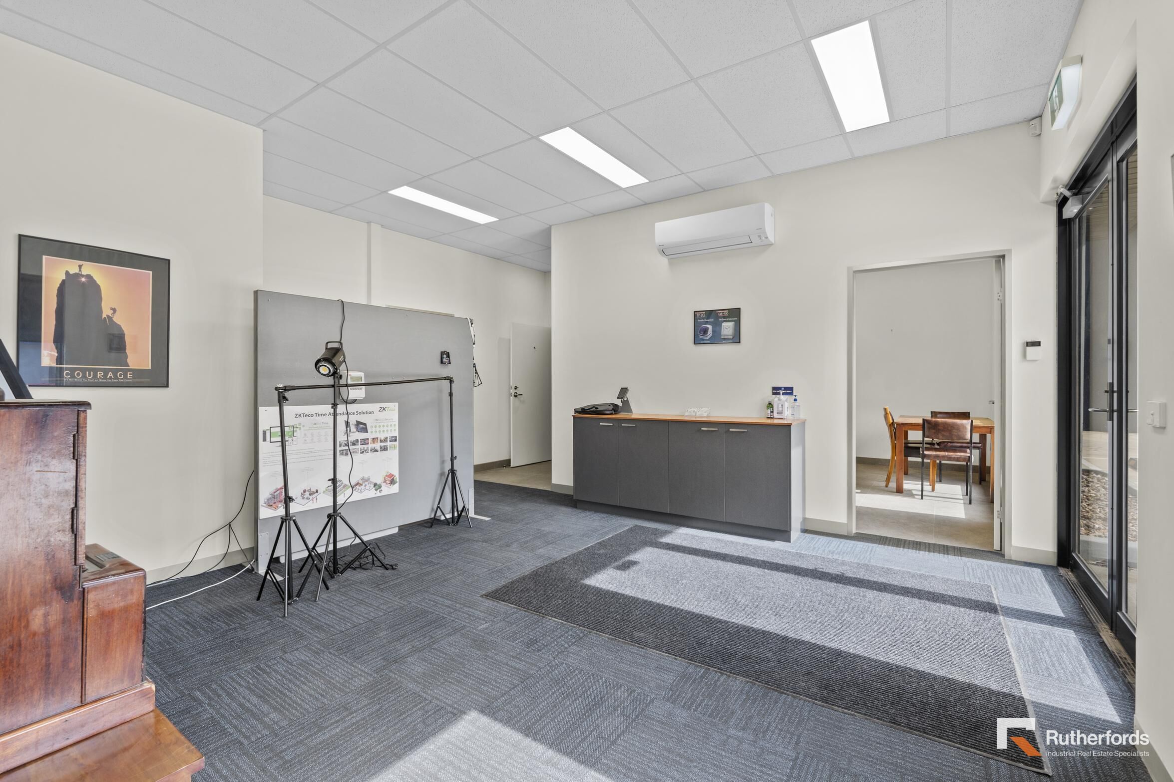 2/32 Rockfield Way, Ravenhall For Sale by Rutherfords Real Estate - image 9