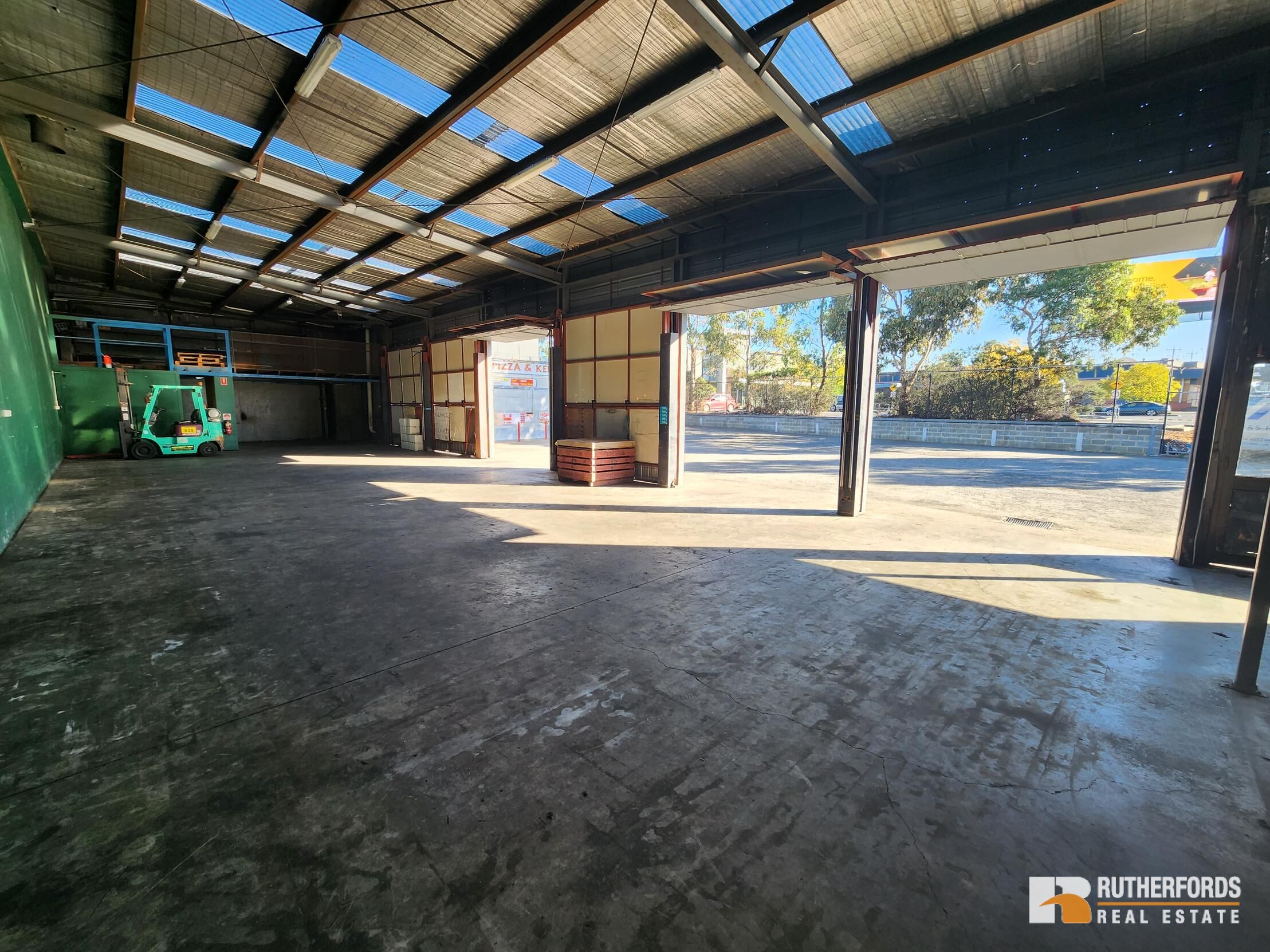 1/1429 Sydney Road, Fawkner Leased by Rutherfords Real Estate - image 8