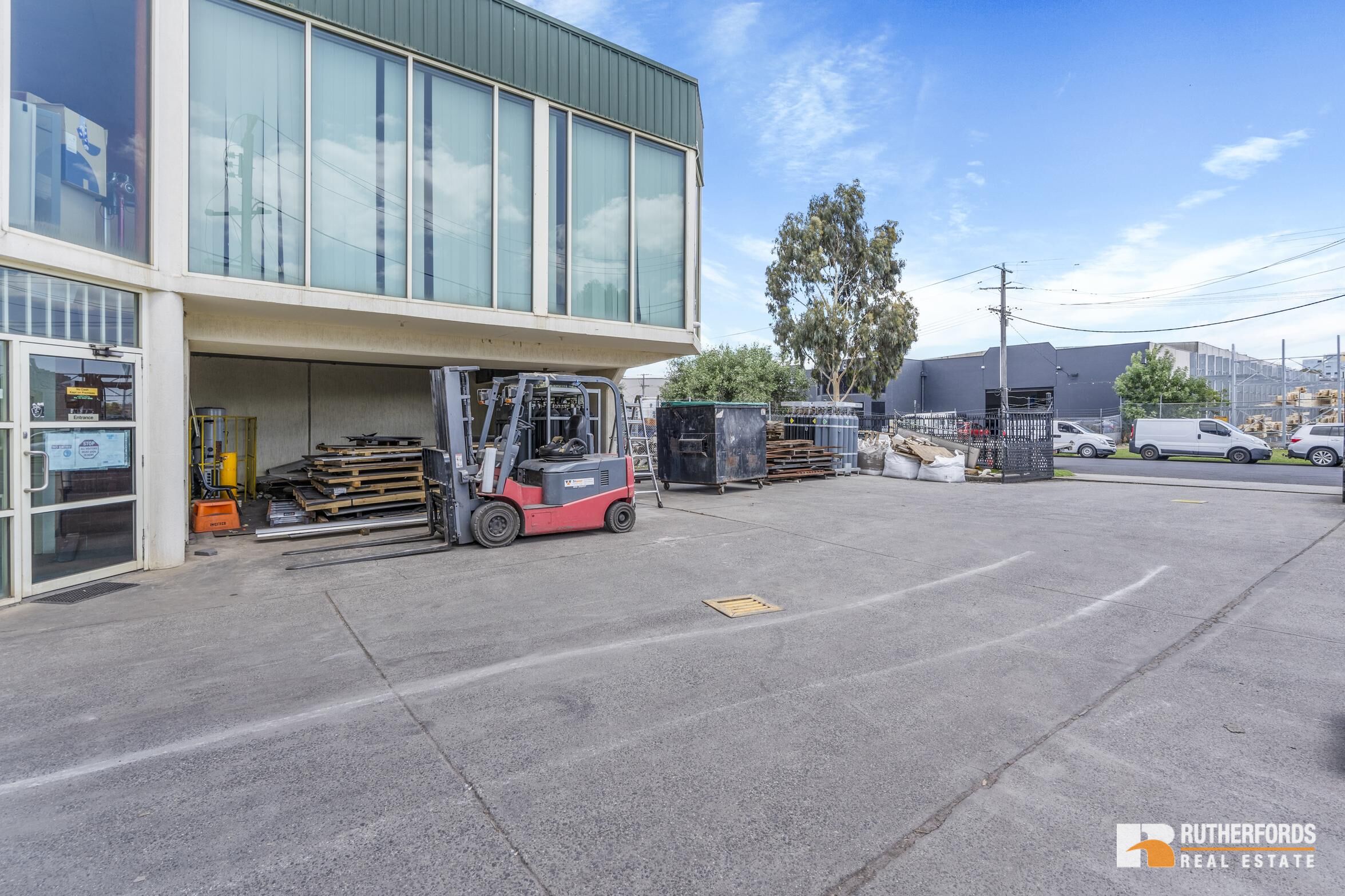 77 Merola Way, Campbellfield For Sale by Rutherfords Real Estate - image 17