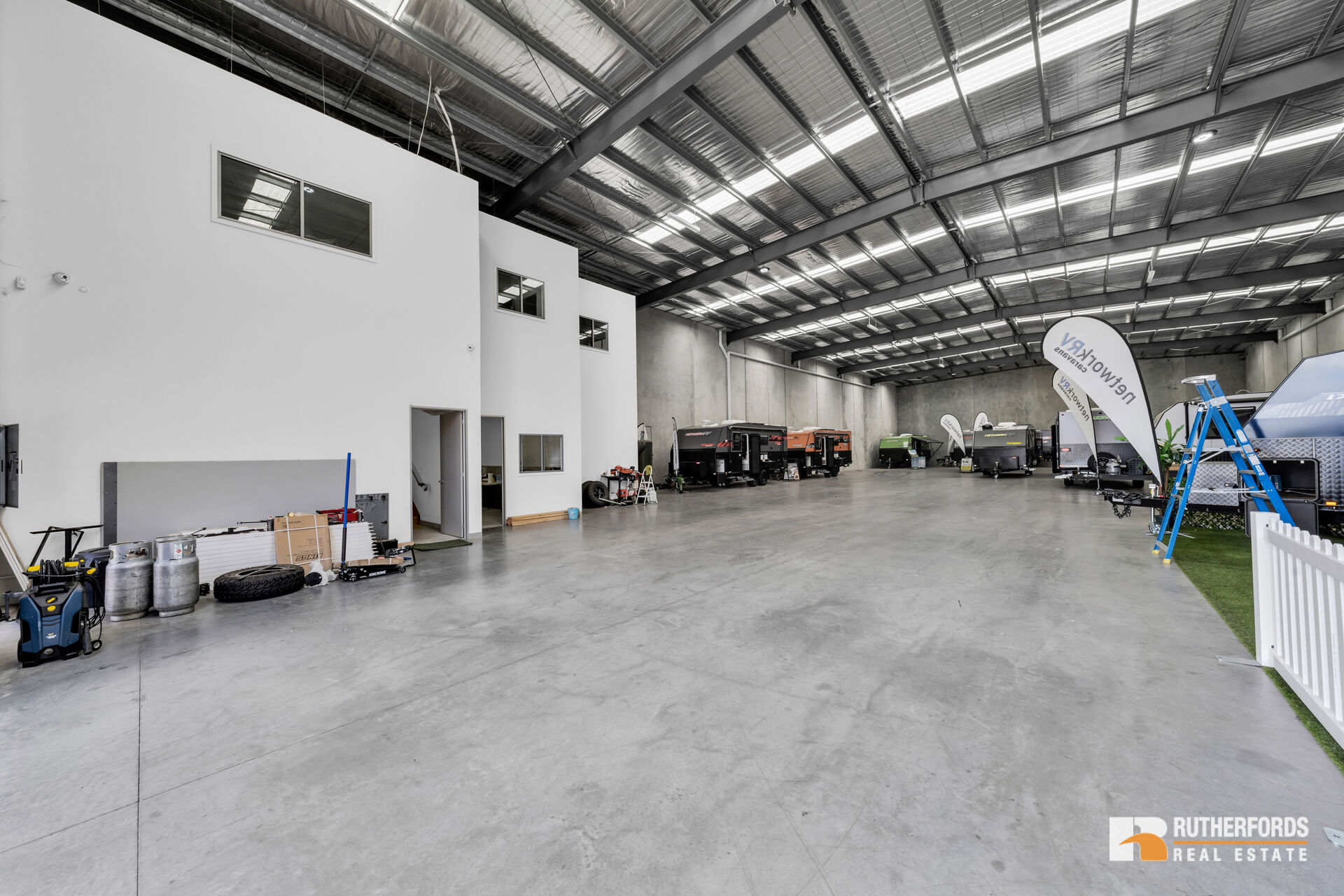 4/185-193 Hume Highway, Somerton Leased by Rutherfords Real Estate - image 12