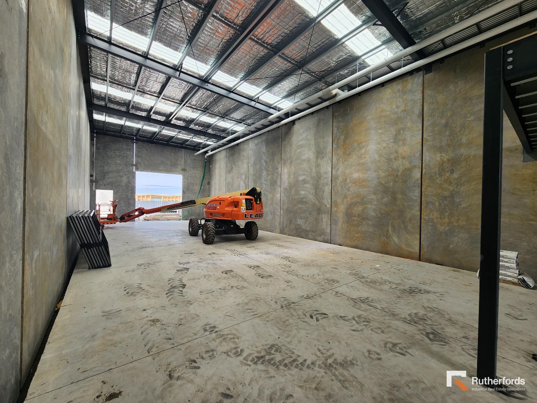 1 & 2/35 Tuscan Court, Thomastown For Sale by Rutherfords Real Estate - image 3