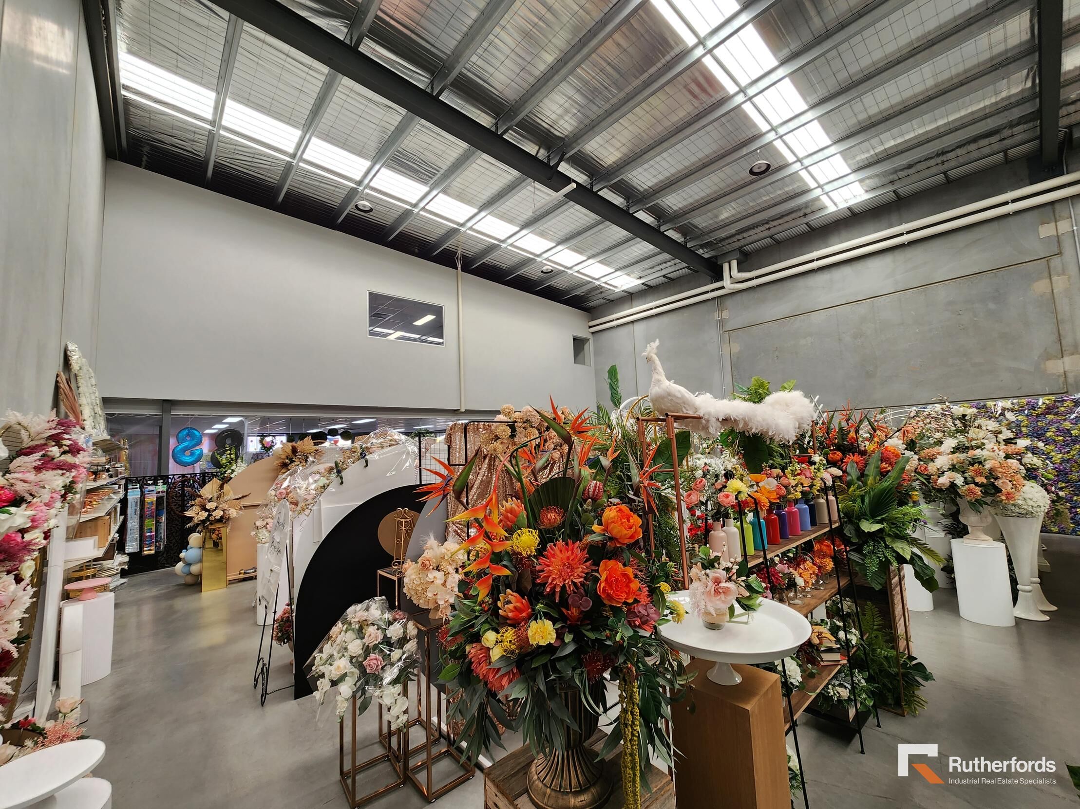 8/220 Maidstone Street, Altona North For Lease by Rutherfords Real Estate - image 2