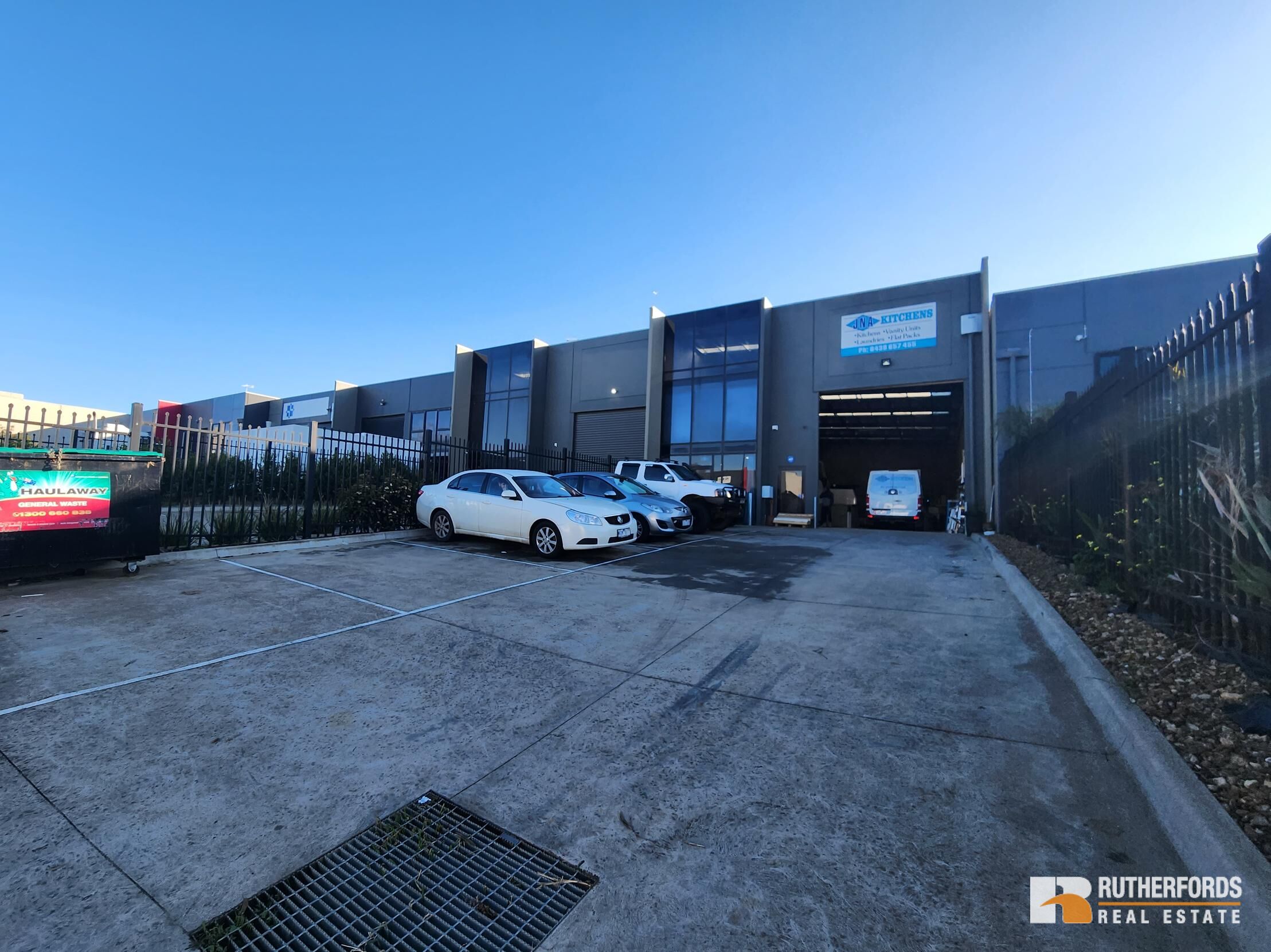 2/7 Telley Street, Ravenhall Sold by Rutherfords Real Estate - image 2