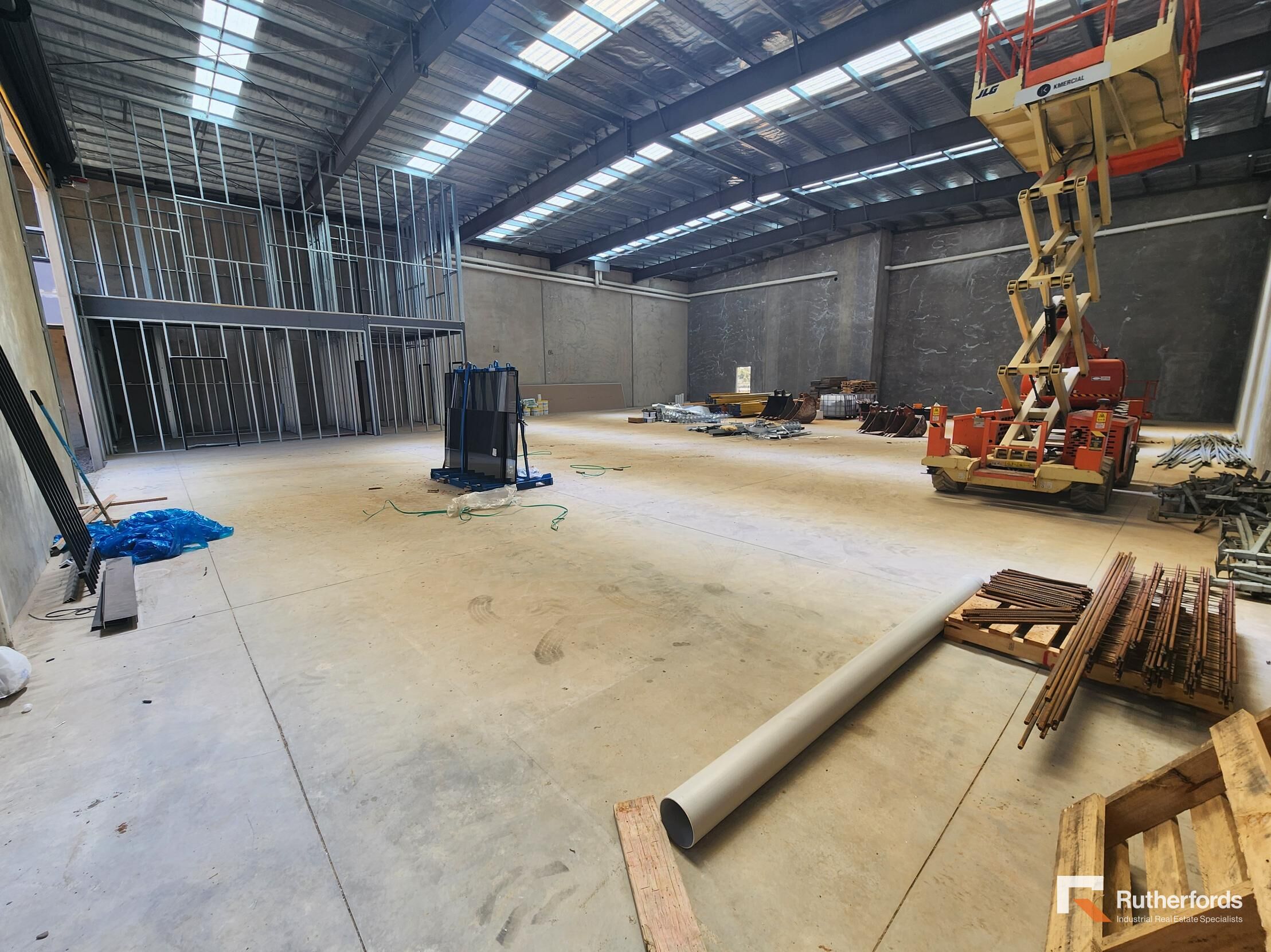 9-13 Target Street, Melton For Sale by Rutherfords Real Estate - image 3