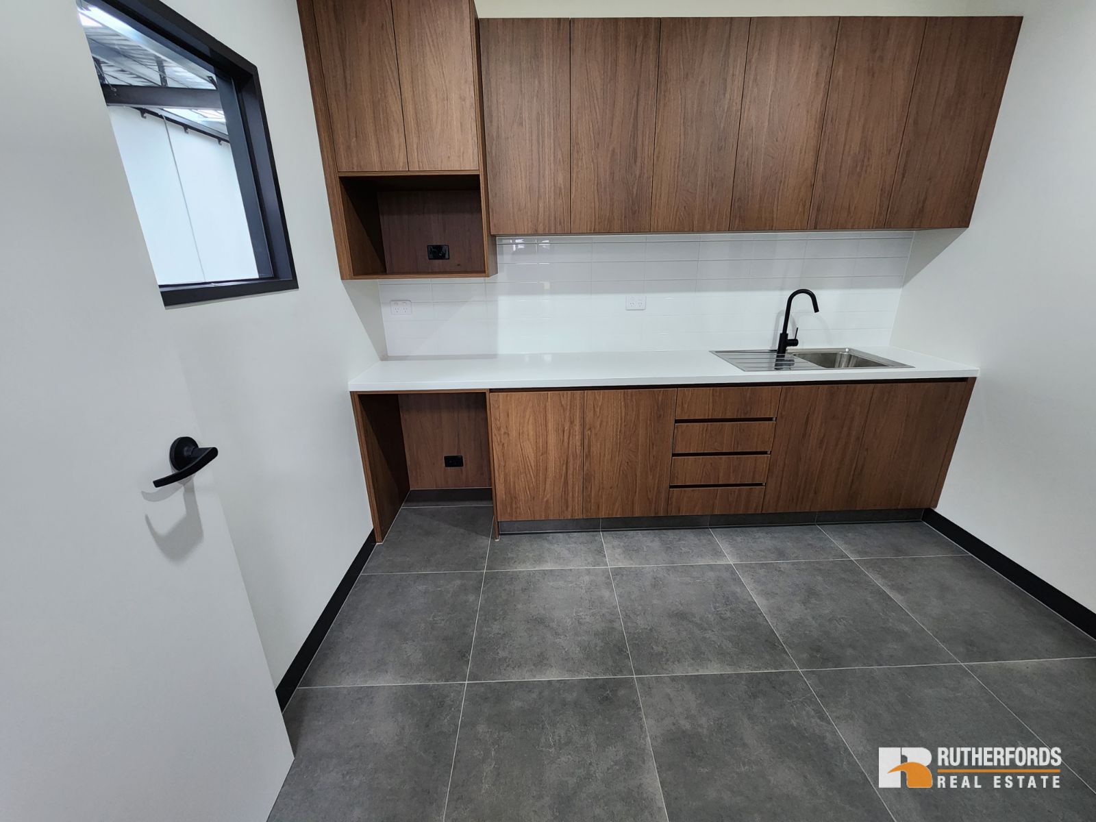 27 Jutland Way, Epping Leased by Rutherfords Real Estate - image 8