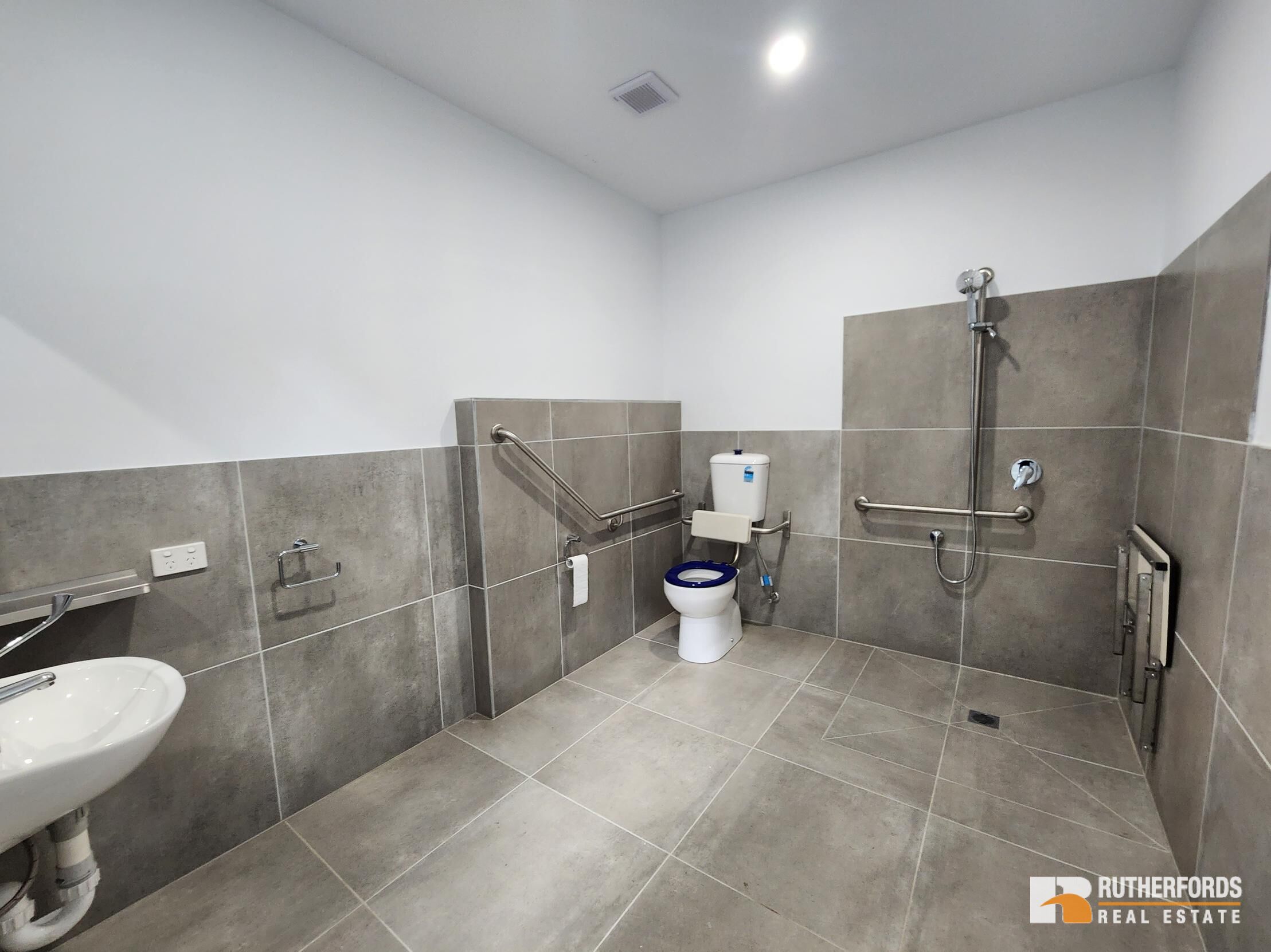 41A Imperial Avenue, Sunshine North Leased by Rutherfords Real Estate - image 3