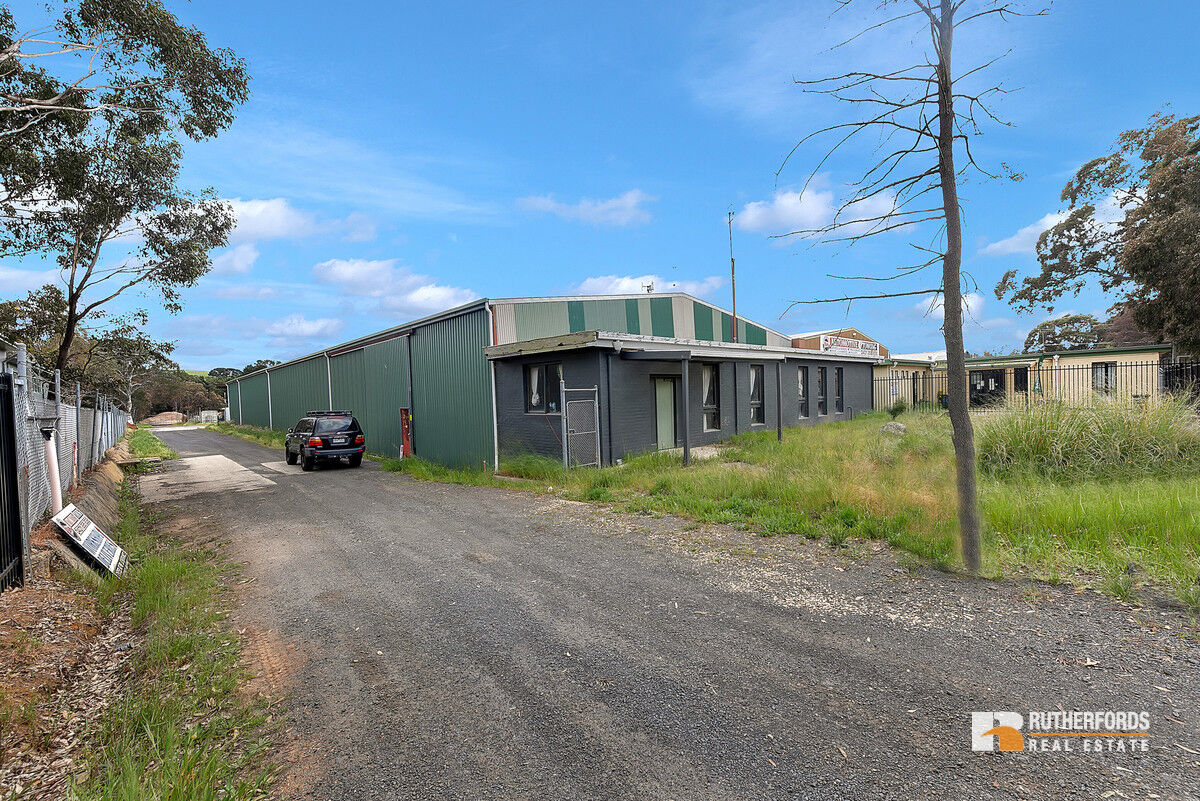 1/39-43 Mollison Street, Broadford Leased by Rutherfords Real Estate - image 5