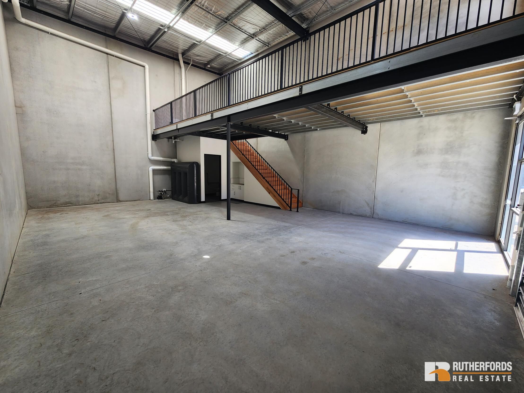 26 Star Circuit, Derrimut Sold by Rutherfords Real Estate - image 2