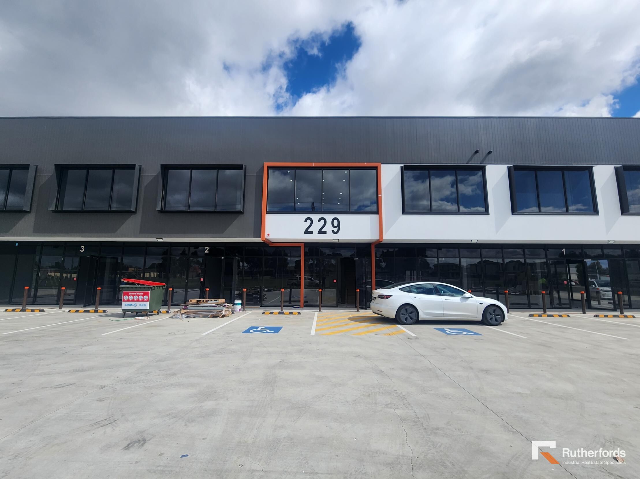 229 Robinsons Road, Ravenhall For Lease by Rutherfords Real Estate - image 1