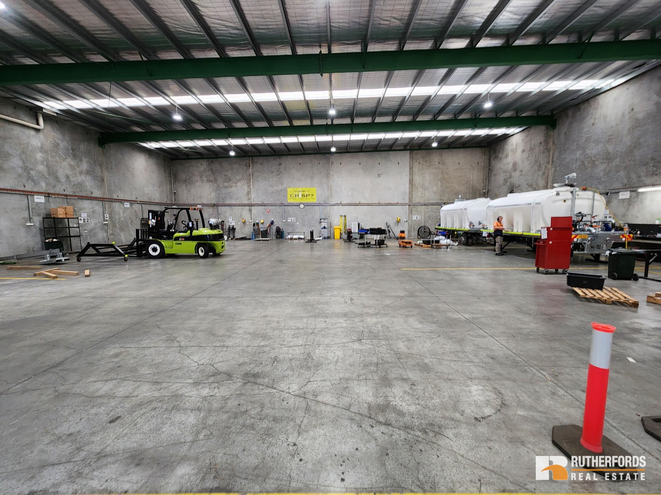 12 Burwood Avenue, Sunshine North For Lease by Rutherfords Real Estate - image 3