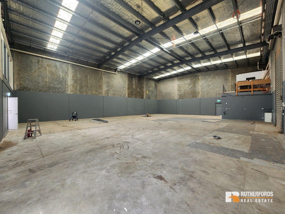 8/3-4 Desire Place, Hoppers Crossing For Sale or Lease by Rutherfords Real Estate - image 4