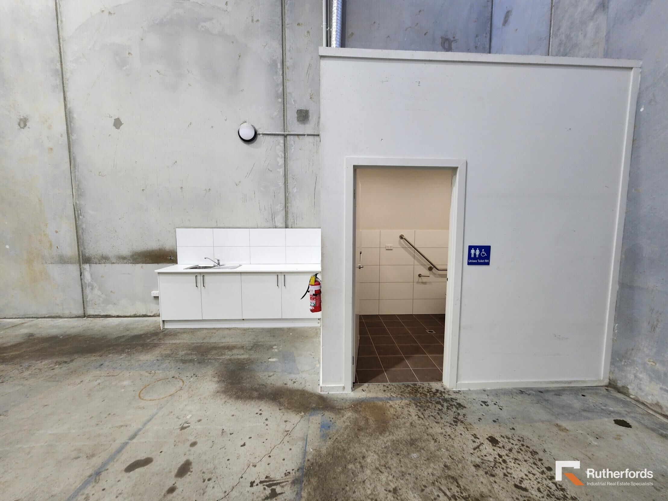 12/220 Holt Parade, Thomastown For Lease by Rutherfords Real Estate - image 6