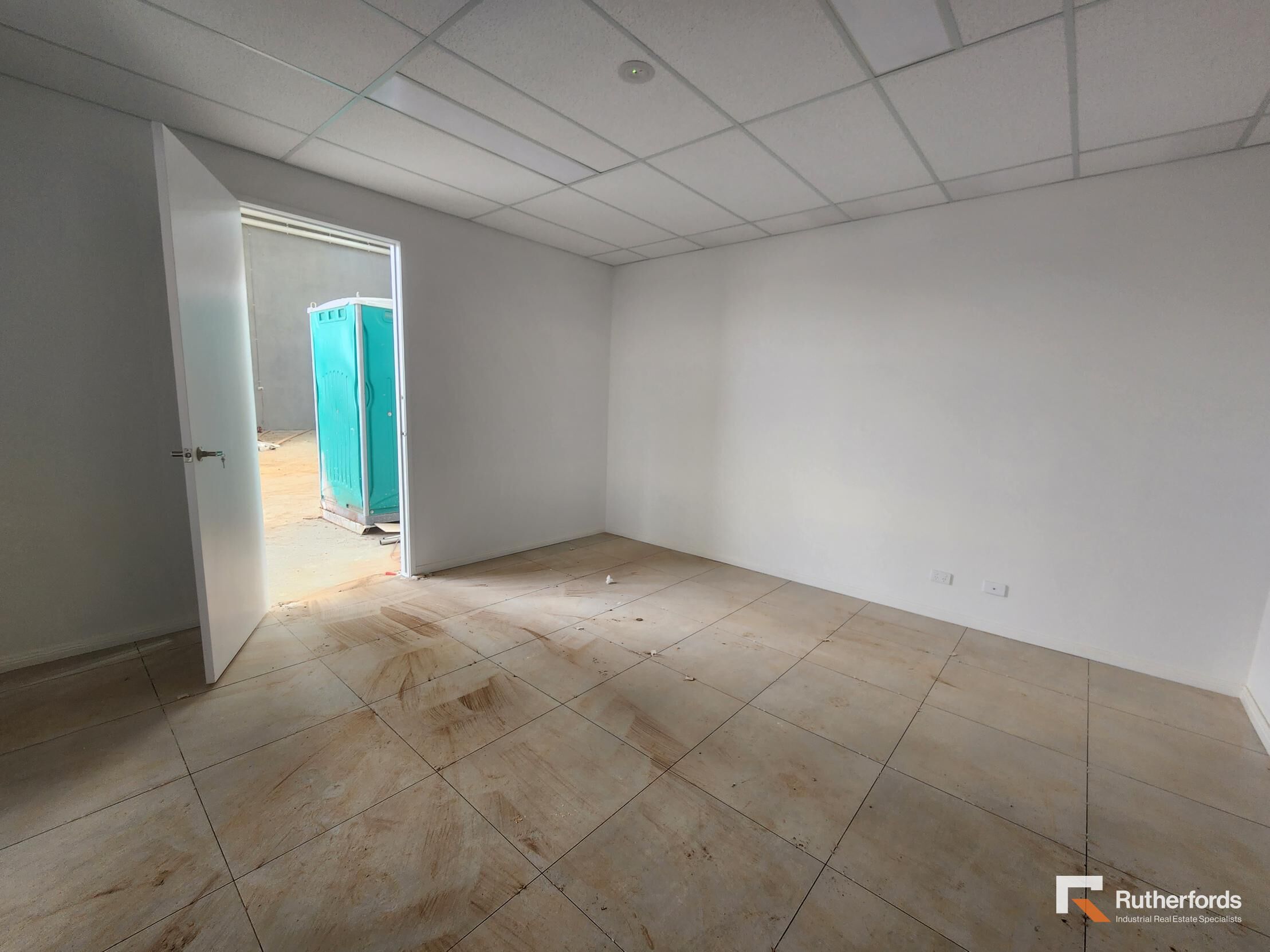 93 Collins Road, Melton For Sale by Rutherfords Real Estate - image 2