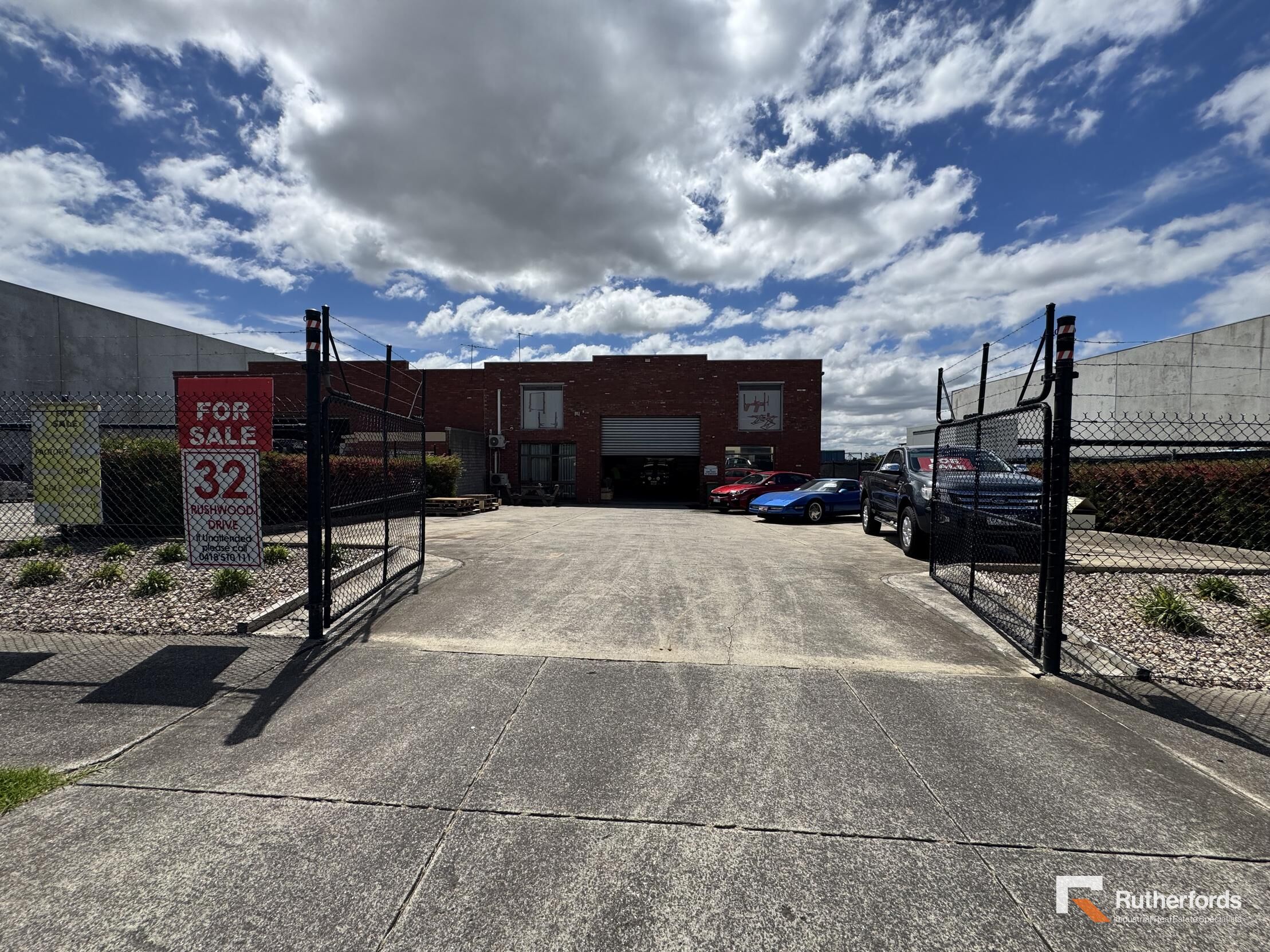 32 Rushwood Drive, Craigieburn For Sale by Rutherfords Real Estate - image 5