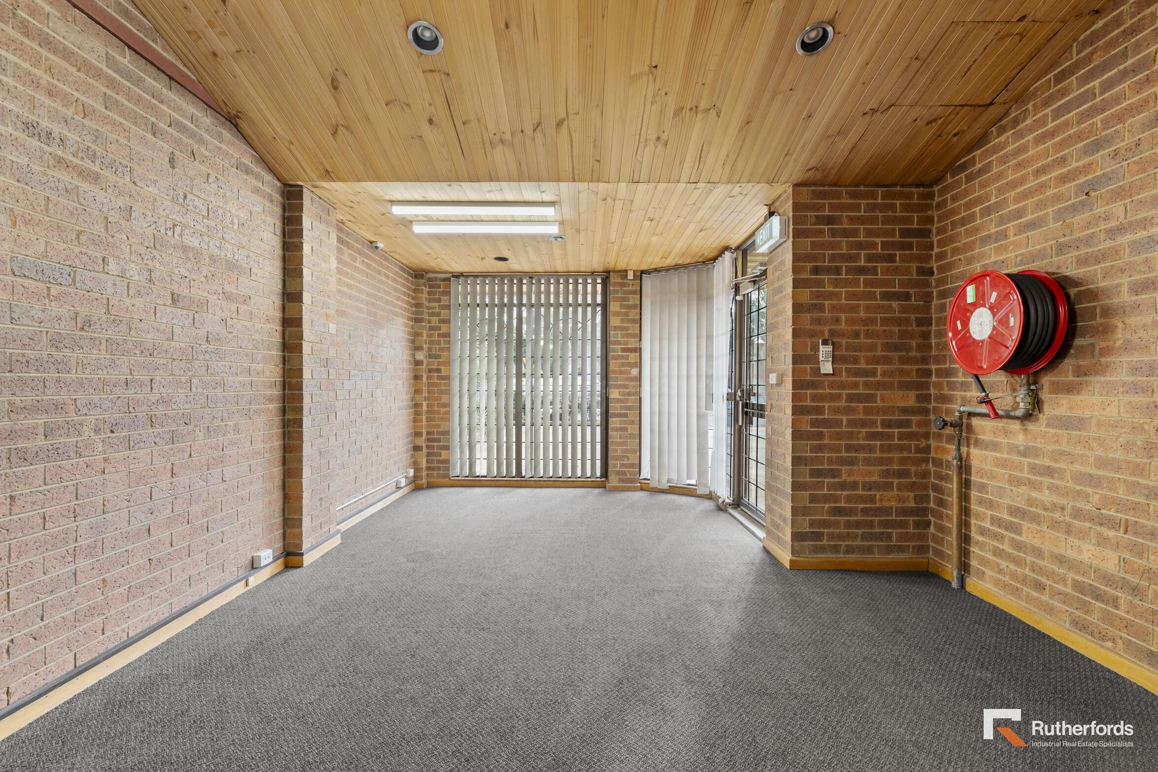 1 & 1A Bostock Court, Thomastown For Sale by Rutherfords Real Estate - image 7