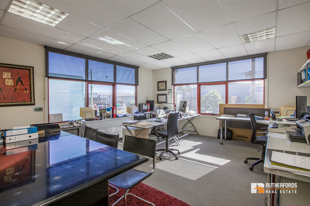 25 Truck City Drive, Campbellfield Leased by Rutherfords Real Estate - image 3