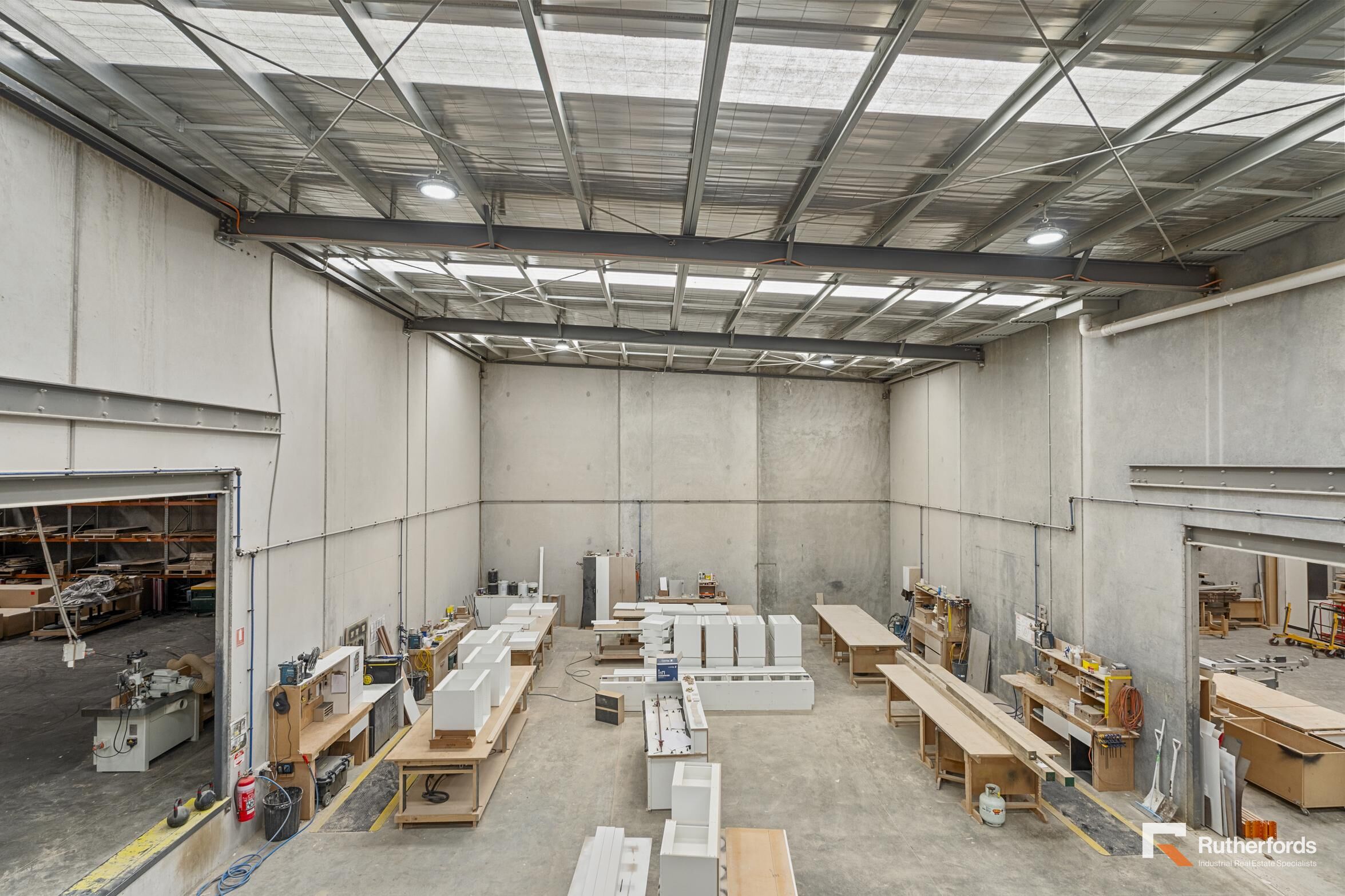 18 & 20 Platinum Street, Thomastown For Sale by Rutherfords Real Estate - image 3