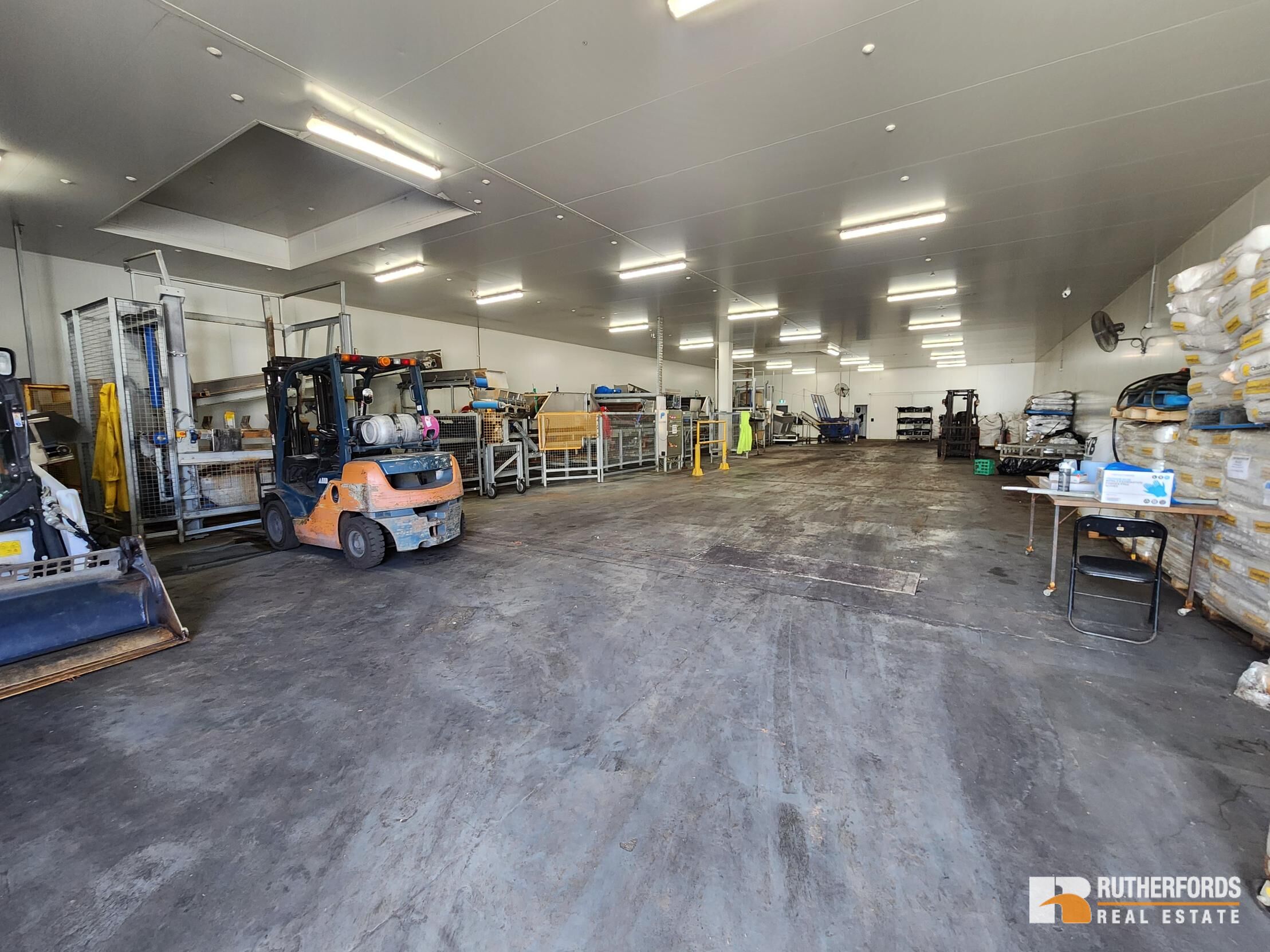 49-53 Plateau Road, Reservoir For Sale by Rutherfords Real Estate - image 3