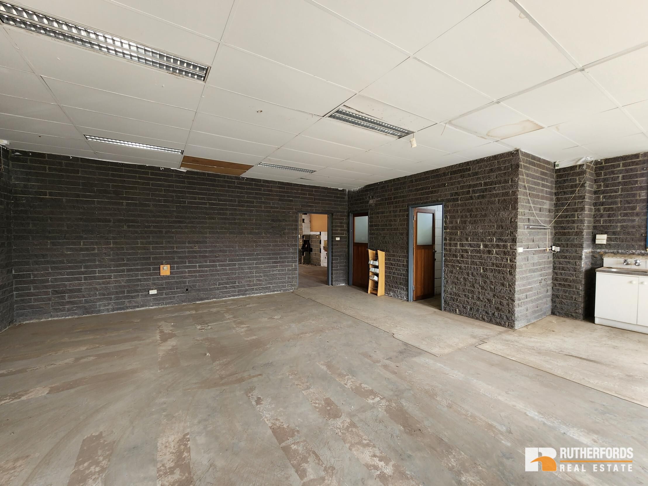 27 First Avenue, Sunshine For Lease by Rutherfords Real Estate - image 2