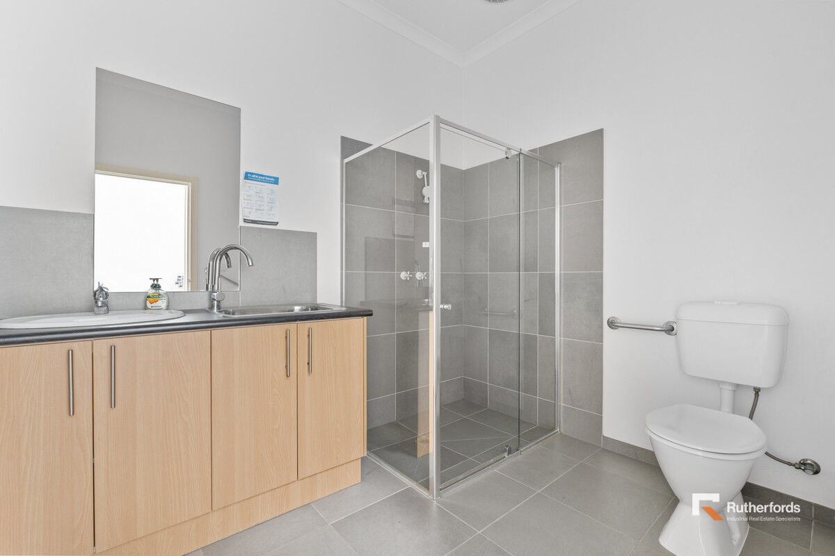 3/16-18 Tennyson Street, Williamstown North For Lease by Rutherfords Real Estate - image 8
