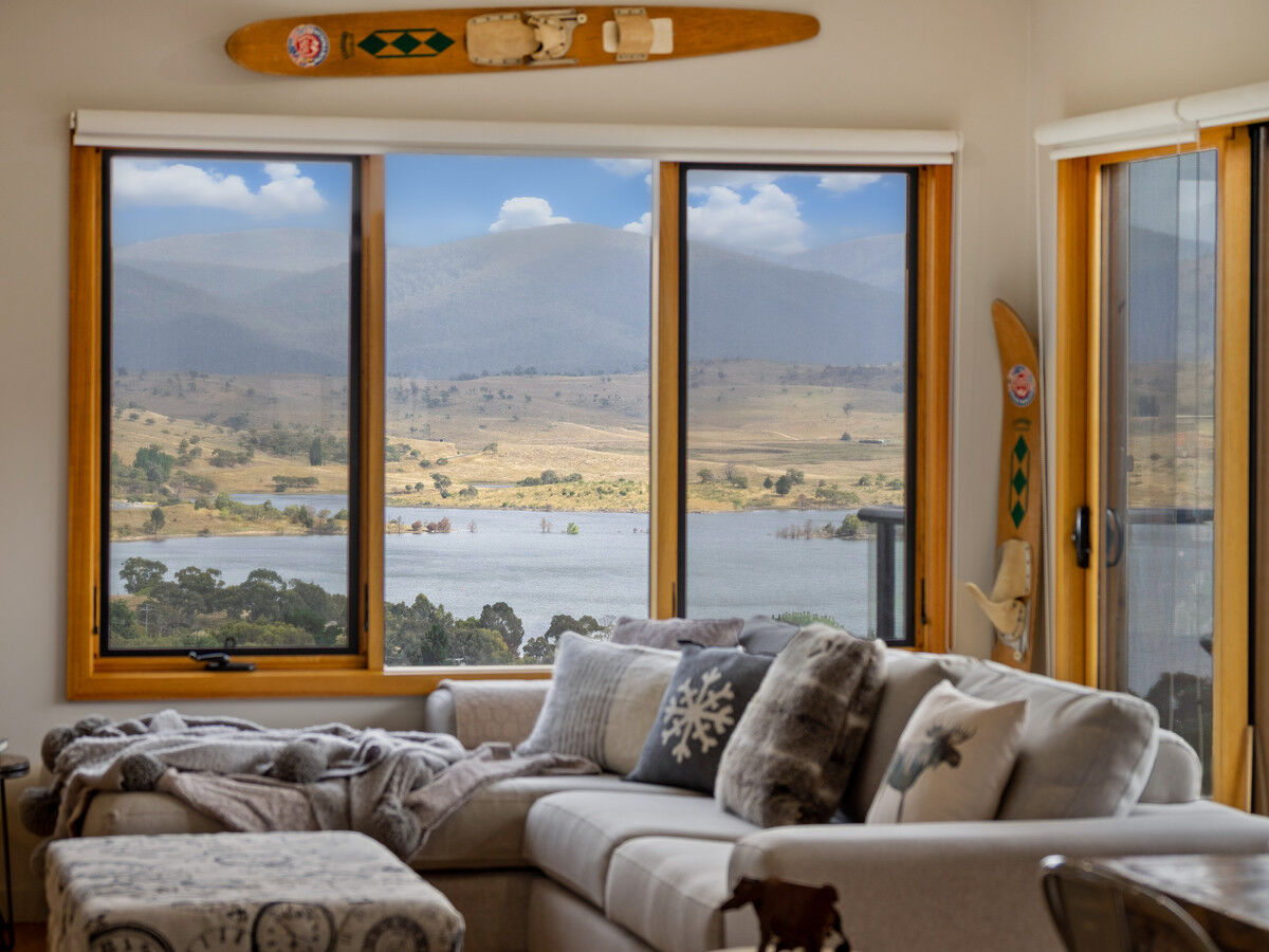 2/3 Pilot Close, Jindabyne