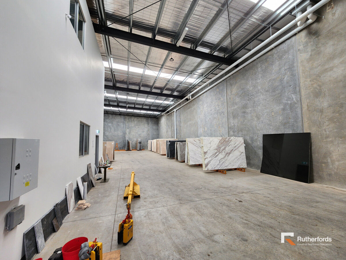 2/3 PaulJoseph Way, Truganina For Lease by Rutherfords Real Estate - image 2