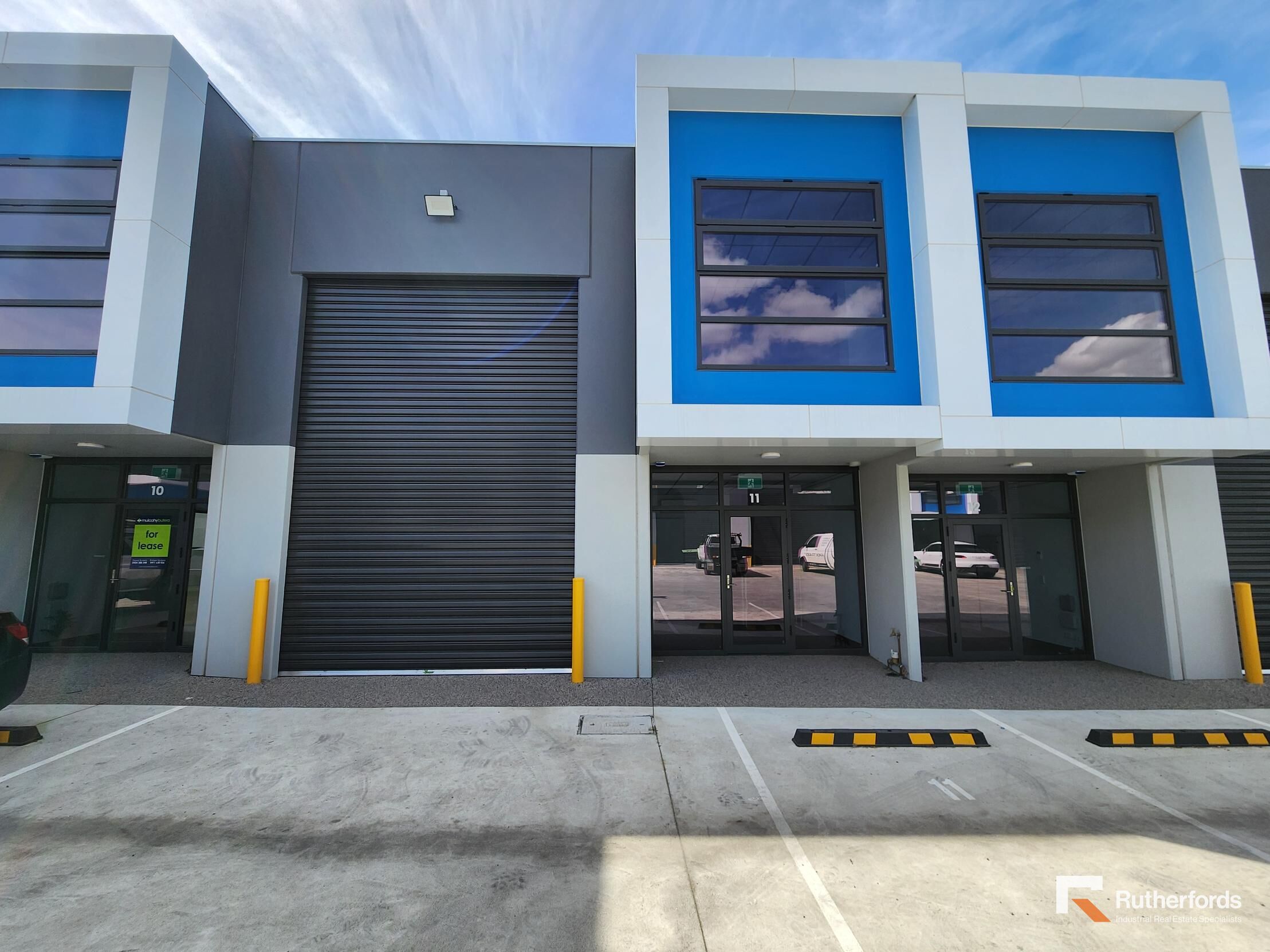 11 & 12/29-33 Lakeside Drive, Broadmeadows For Sale by Rutherfords Real Estate - image 3