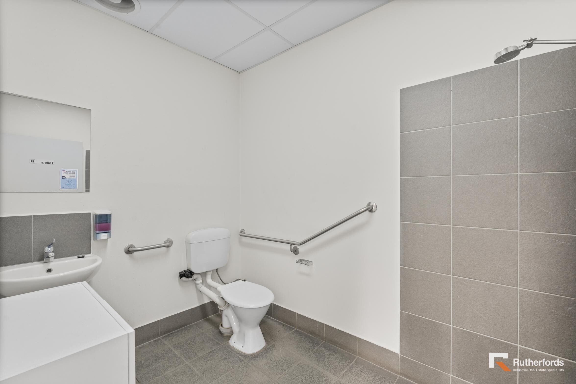 2/4 Norwest Avenue, Laverton North For Sale by Rutherfords Real Estate - image 14